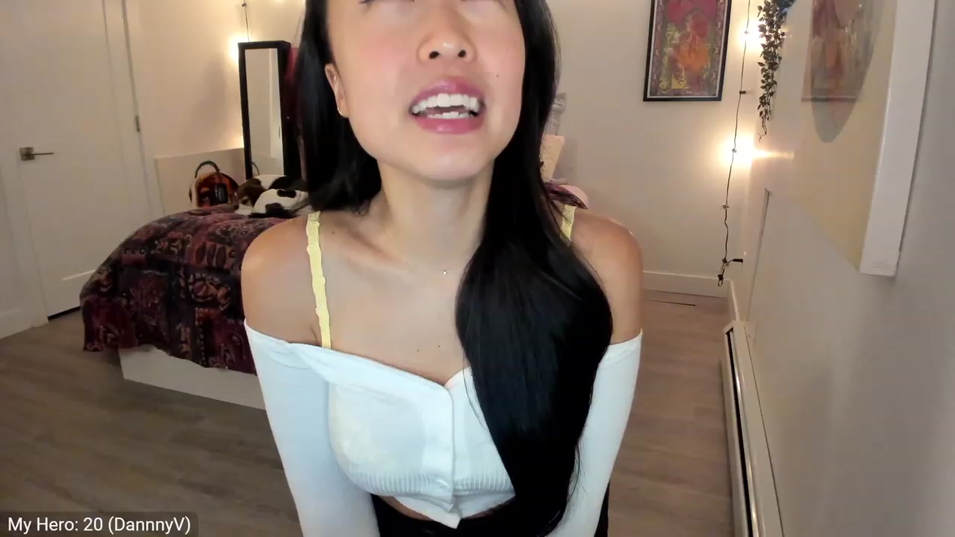 Gallery image thumbnail from AdorableDee's myfreecams stream on, 01/04/2023, 20:12 image 4 of 20