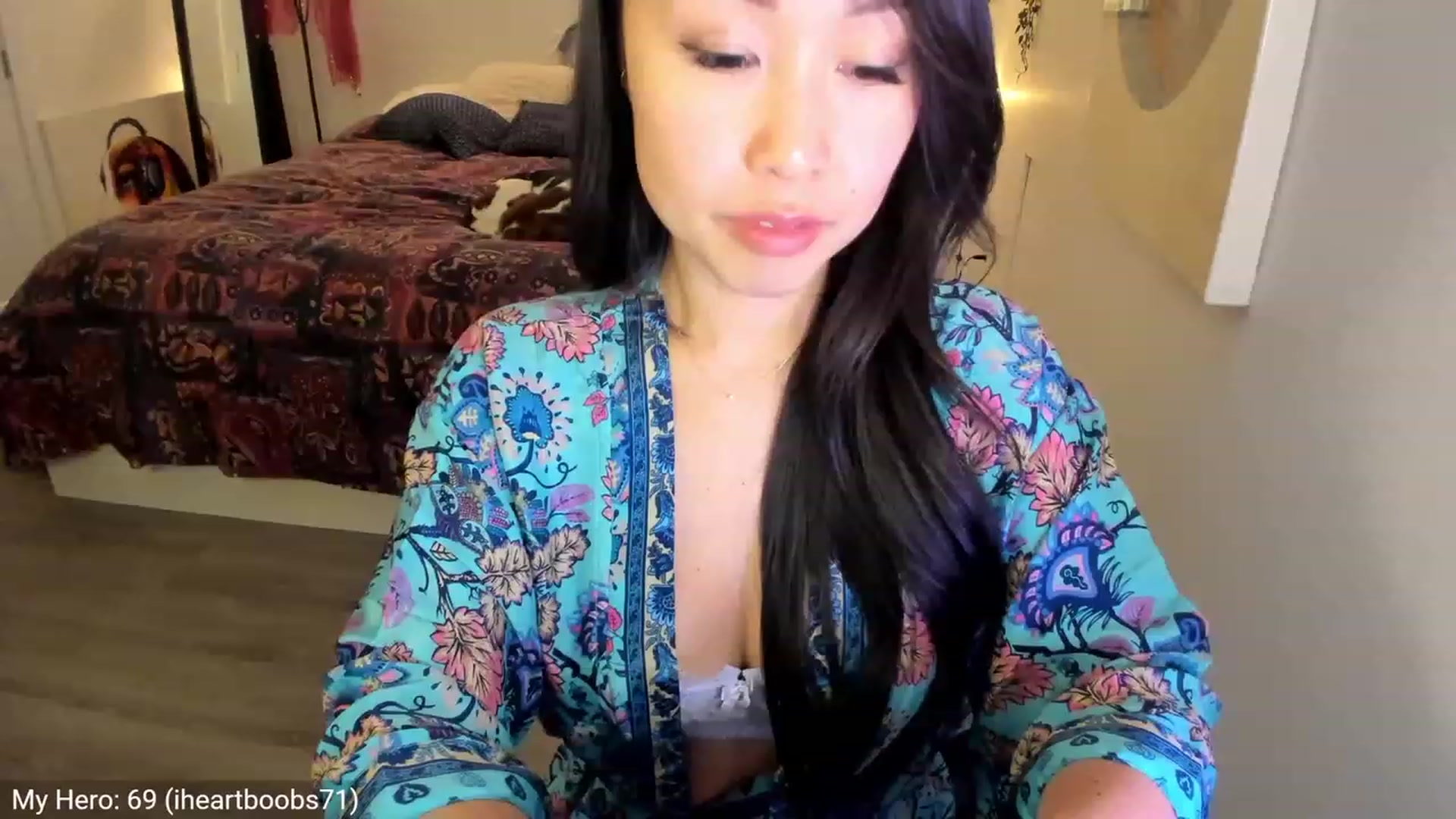 Gallery image thumbnail from AdorableDee's myfreecams stream on, 01/06/2023, 20:26 image 4 of 20