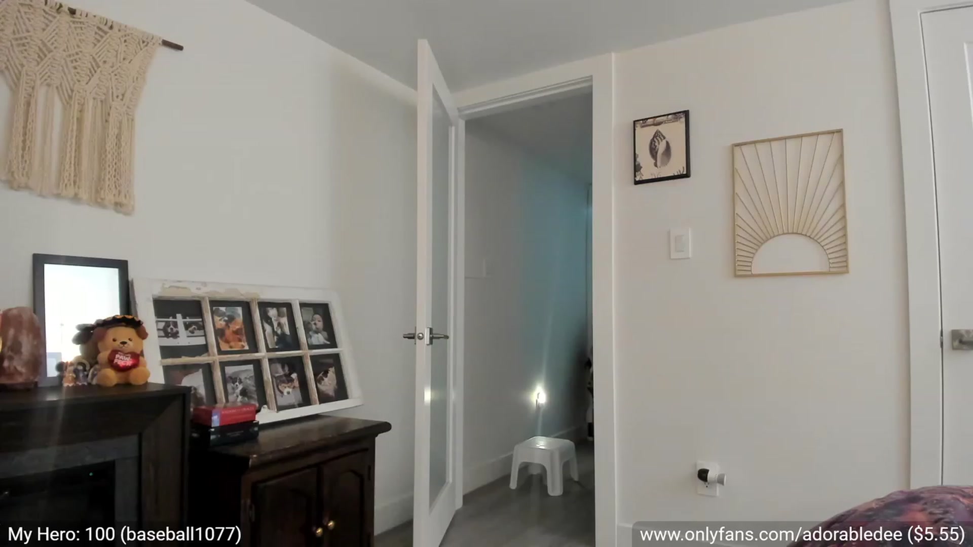 Gallery image thumbnail from AdorableDee's myfreecams stream on, 03/14/2023, 19:32 image 5 of 20