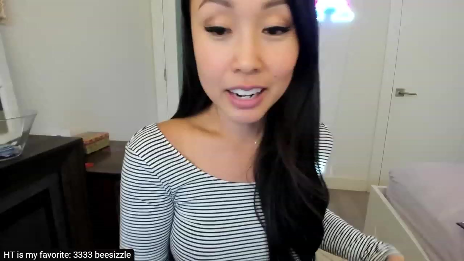 Gallery image thumbnail from AdorableDee's myfreecams stream on, 09/29/2023, 23:12 image 13 of 20