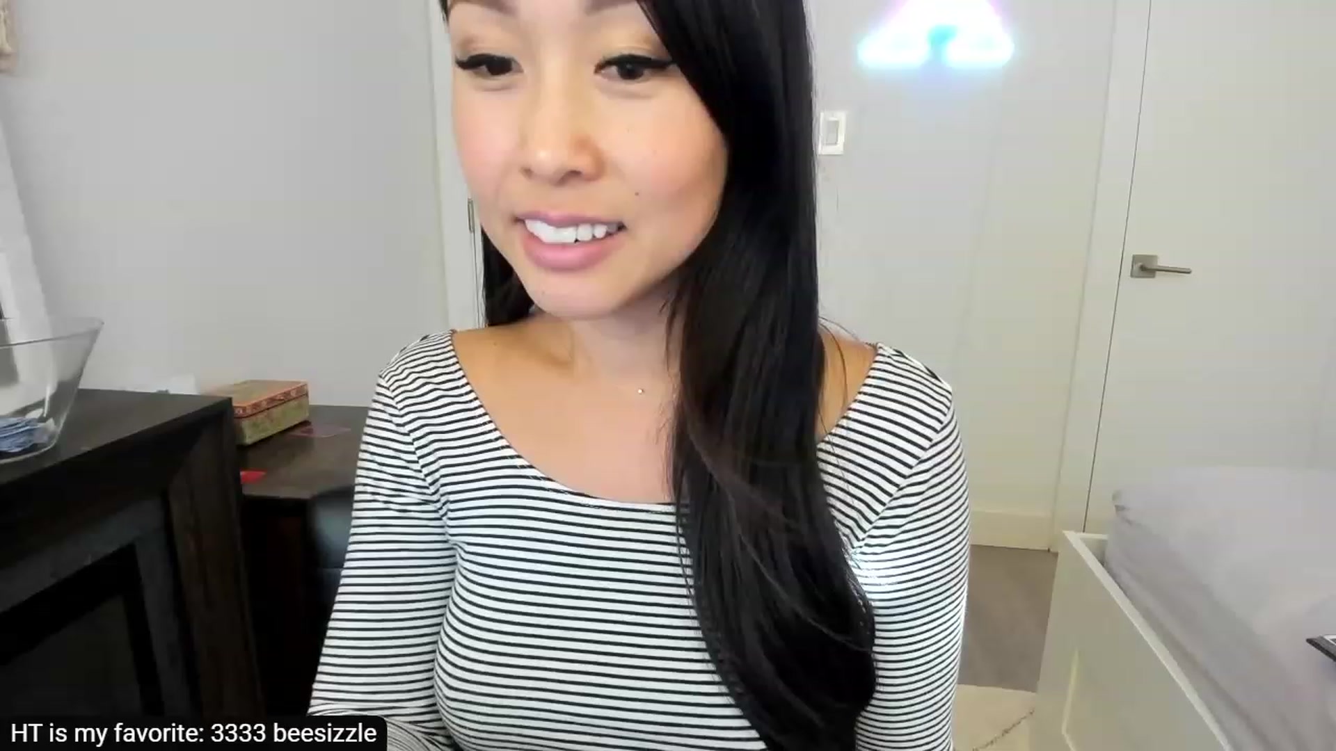 Gallery image thumbnail from AdorableDee's myfreecams stream on, 09/29/2023, 23:12 image 6 of 20