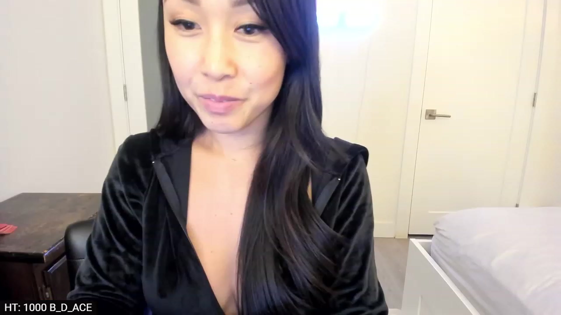 Gallery image thumbnail from AdorableDee's myfreecams stream on, 10/05/2023, 04:33 image 2 of 20