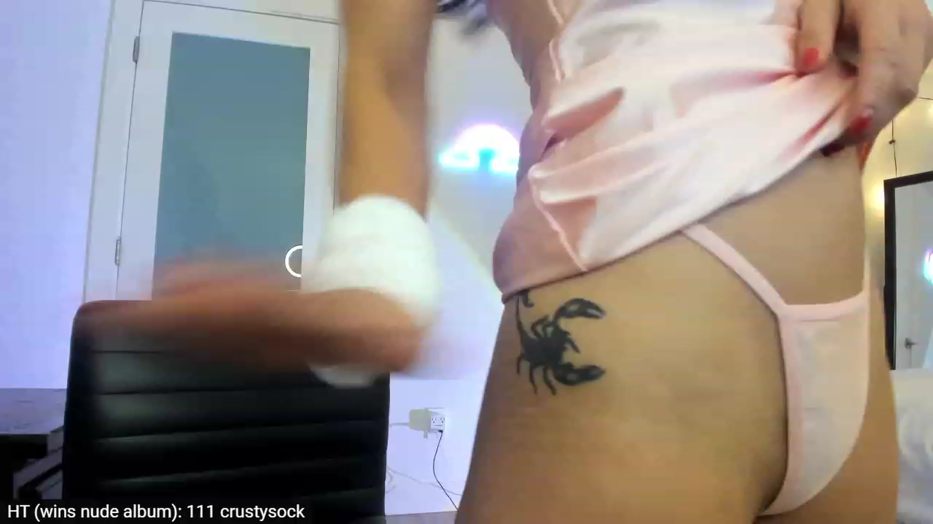 Gallery image thumbnail from AdorableDee's myfreecams stream on, 10/27/2023, 19:09 image 7 of 20