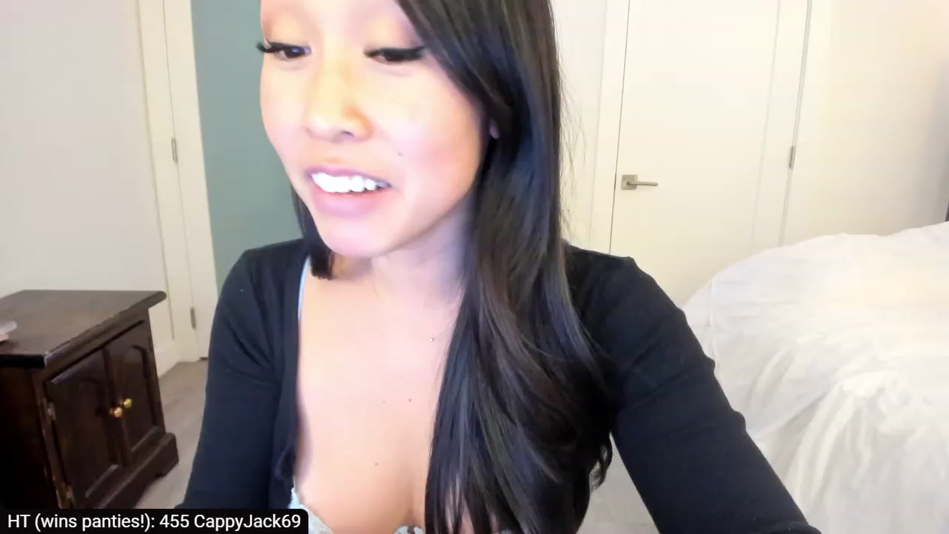 Gallery image thumbnail from AdorableDee's myfreecams stream on, 11/13/2023, 22:09 image 20 of 20