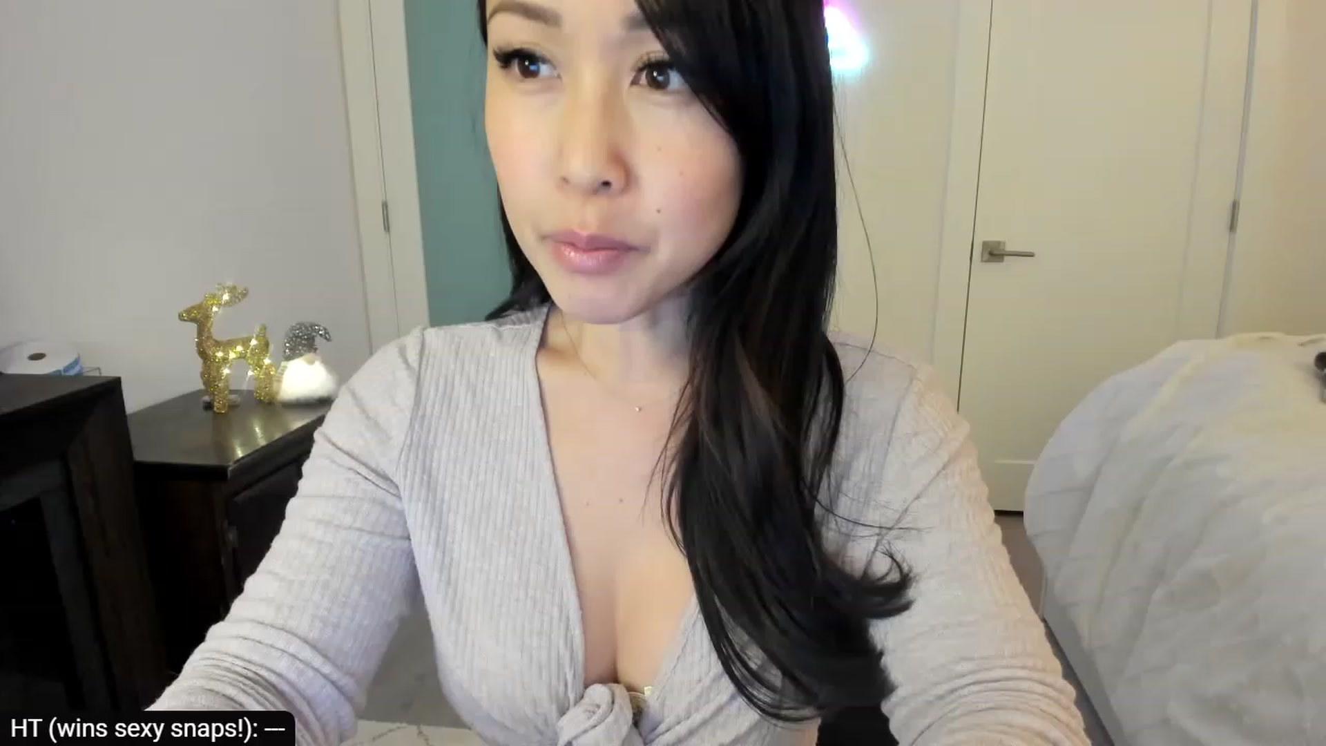 Gallery image thumbnail from AdorableDee's myfreecams stream on, 11/17/2023, 19:51 image 1 of 20