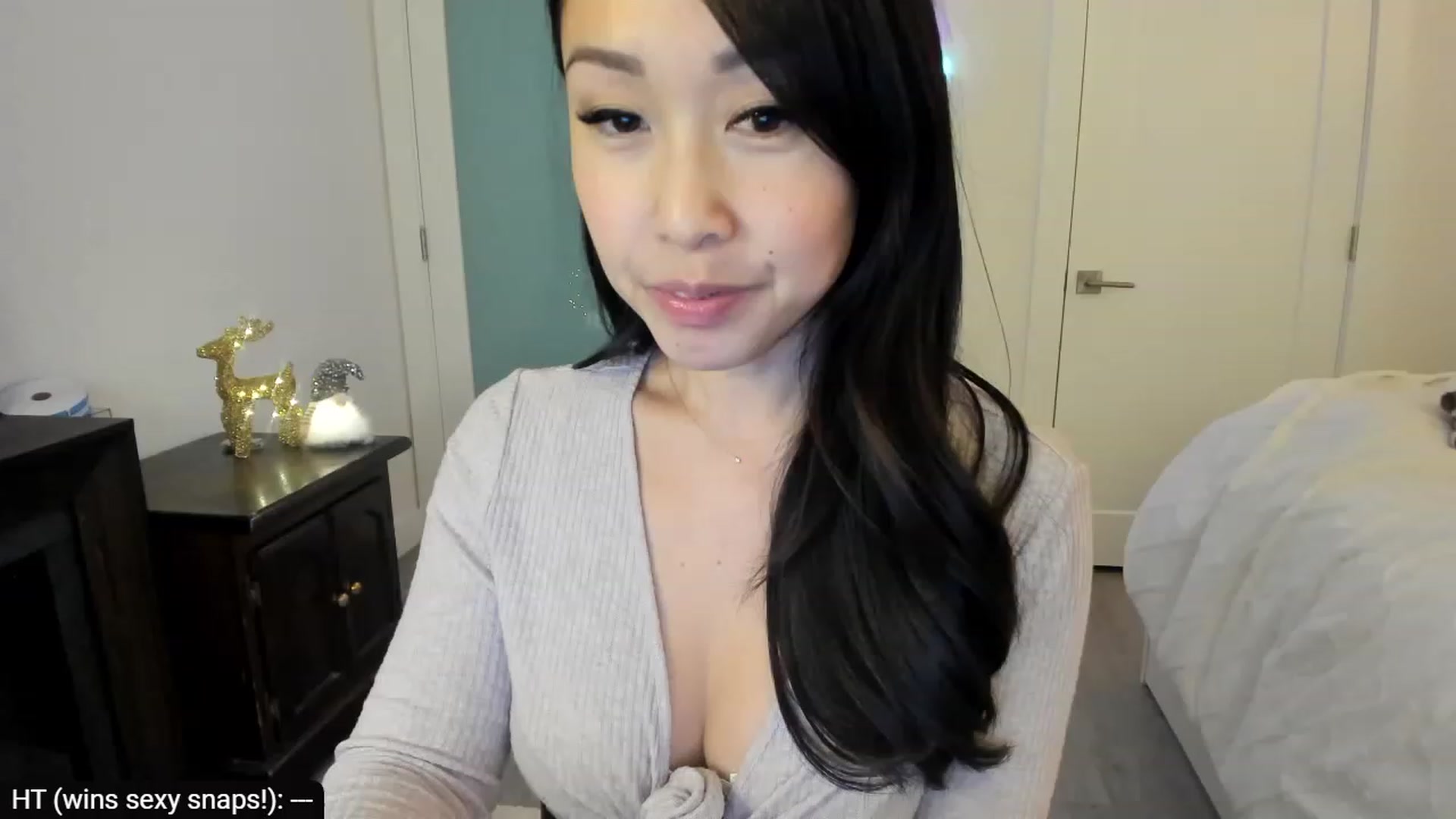 Gallery image thumbnail from AdorableDee's myfreecams stream on, 11/17/2023, 19:51 image 2 of 20