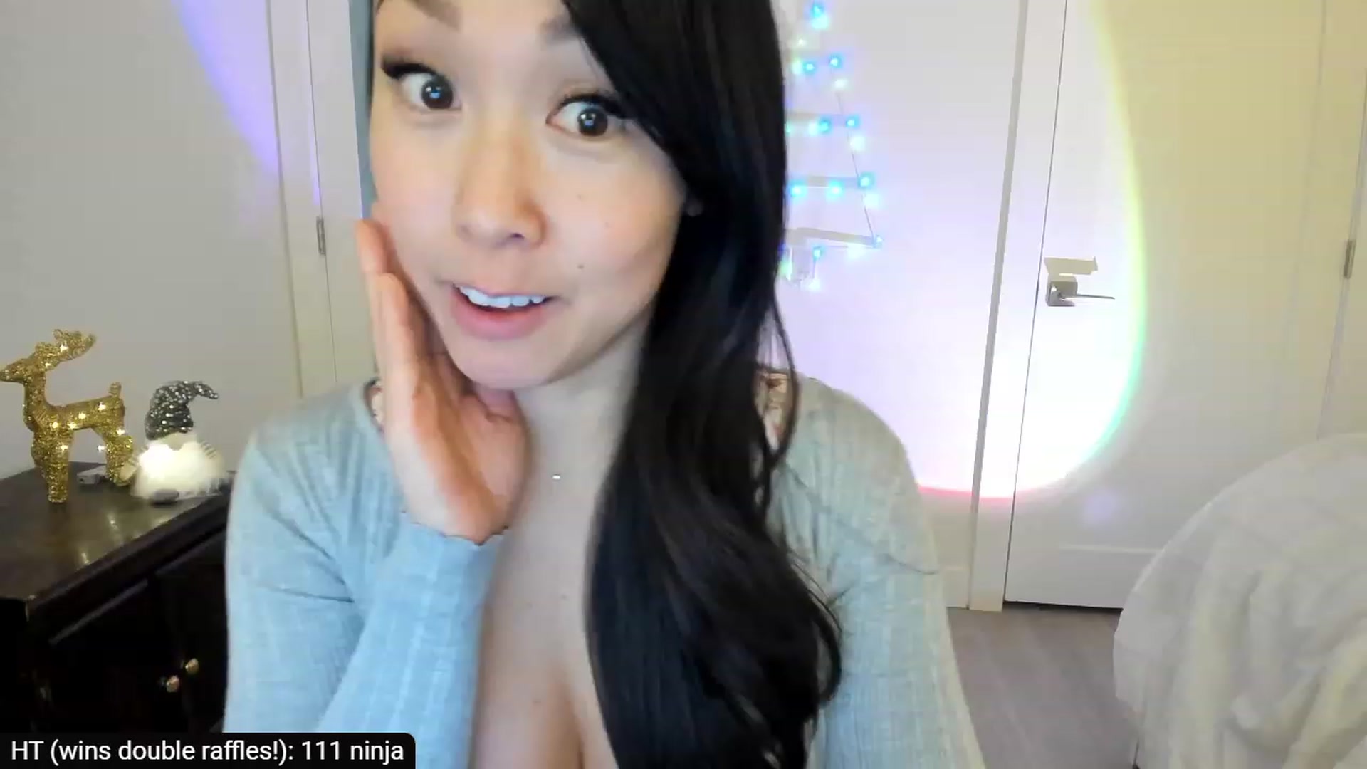Gallery image thumbnail from AdorableDee's myfreecams stream on, 11/24/2023, 20:50 image 19 of 20