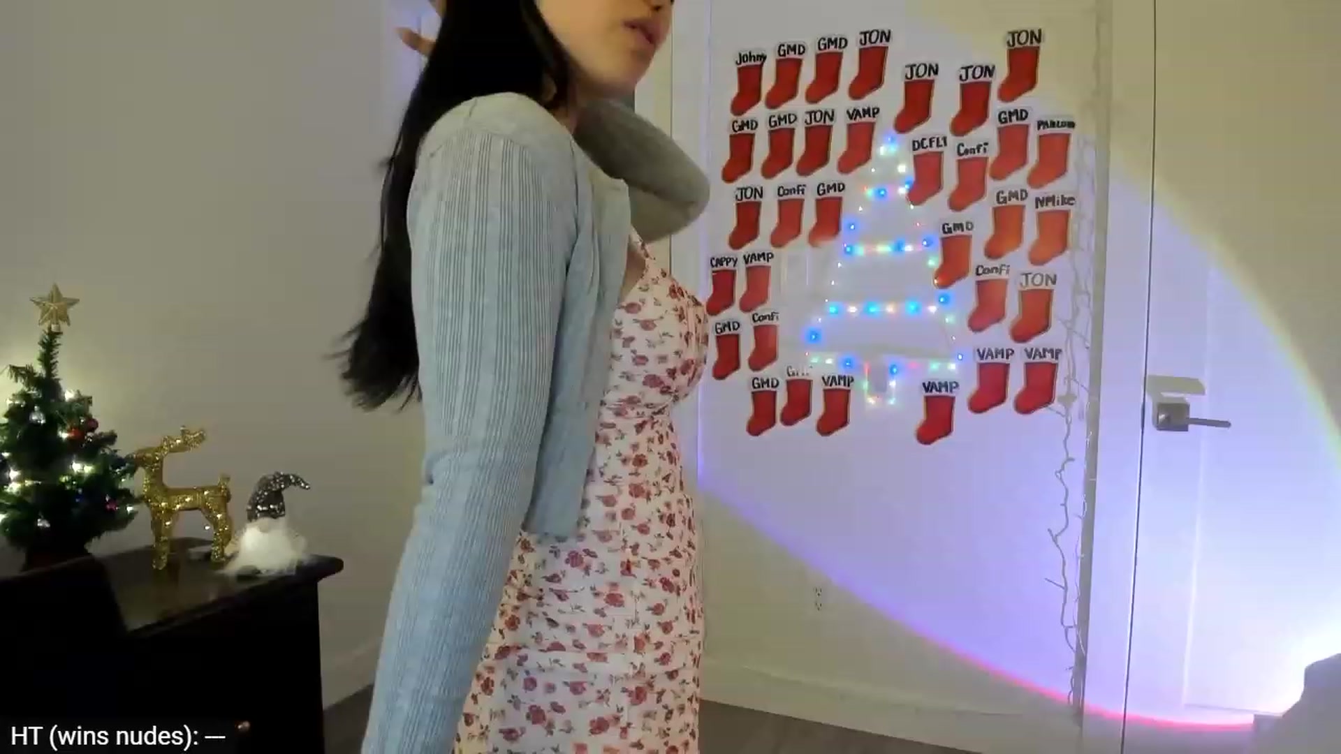 Gallery image thumbnail from AdorableDee's myfreecams stream on, 12/15/2023, 20:08 image 17 of 20