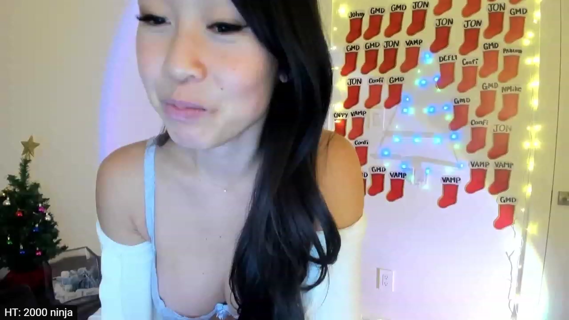 Gallery image thumbnail from AdorableDee's myfreecams stream on, 12/27/2023, 23:28 image 18 of 20