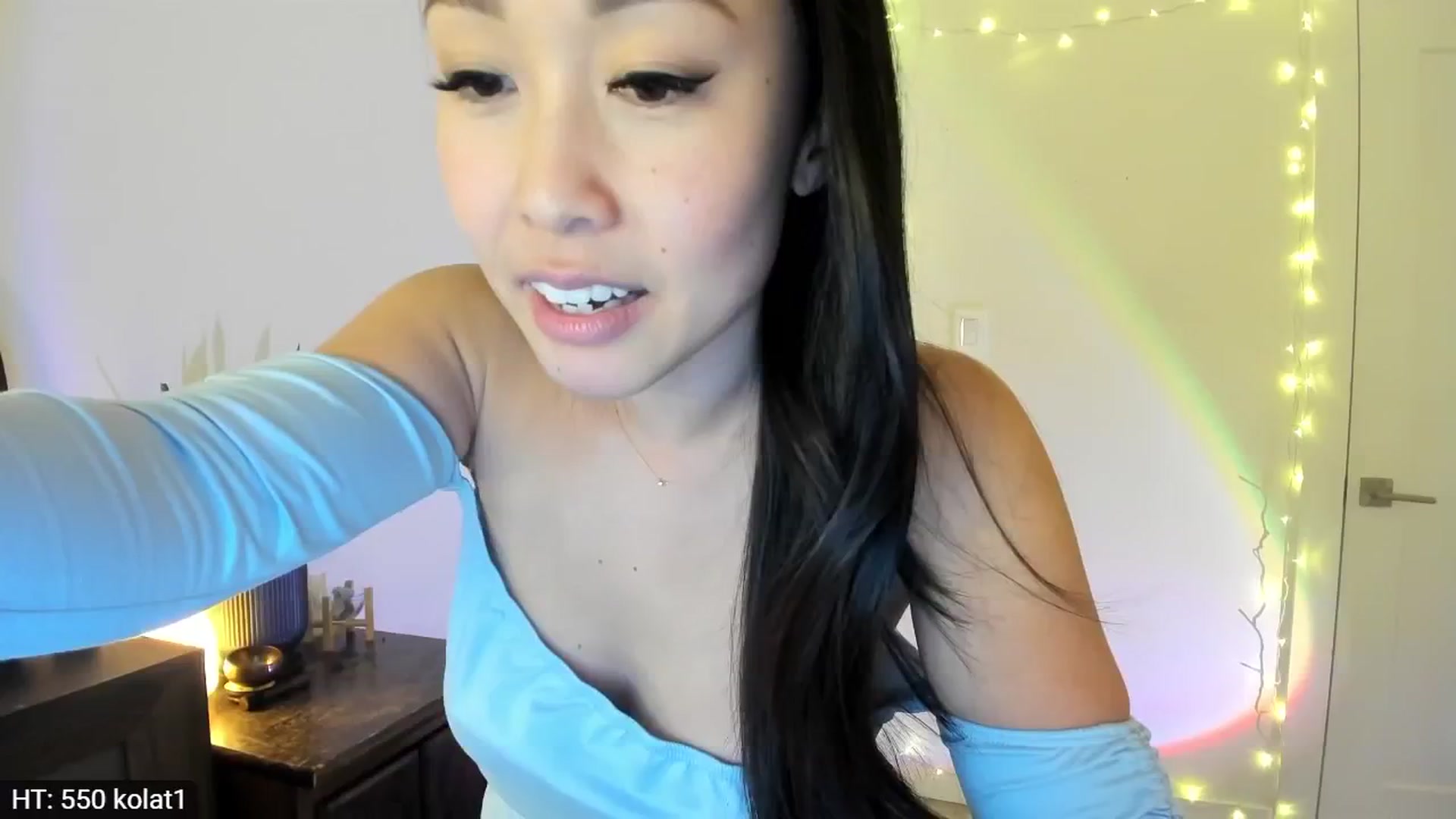 Gallery image thumbnail from AdorableDee's myfreecams stream on, 01/18/2024, 22:08 image 16 of 20