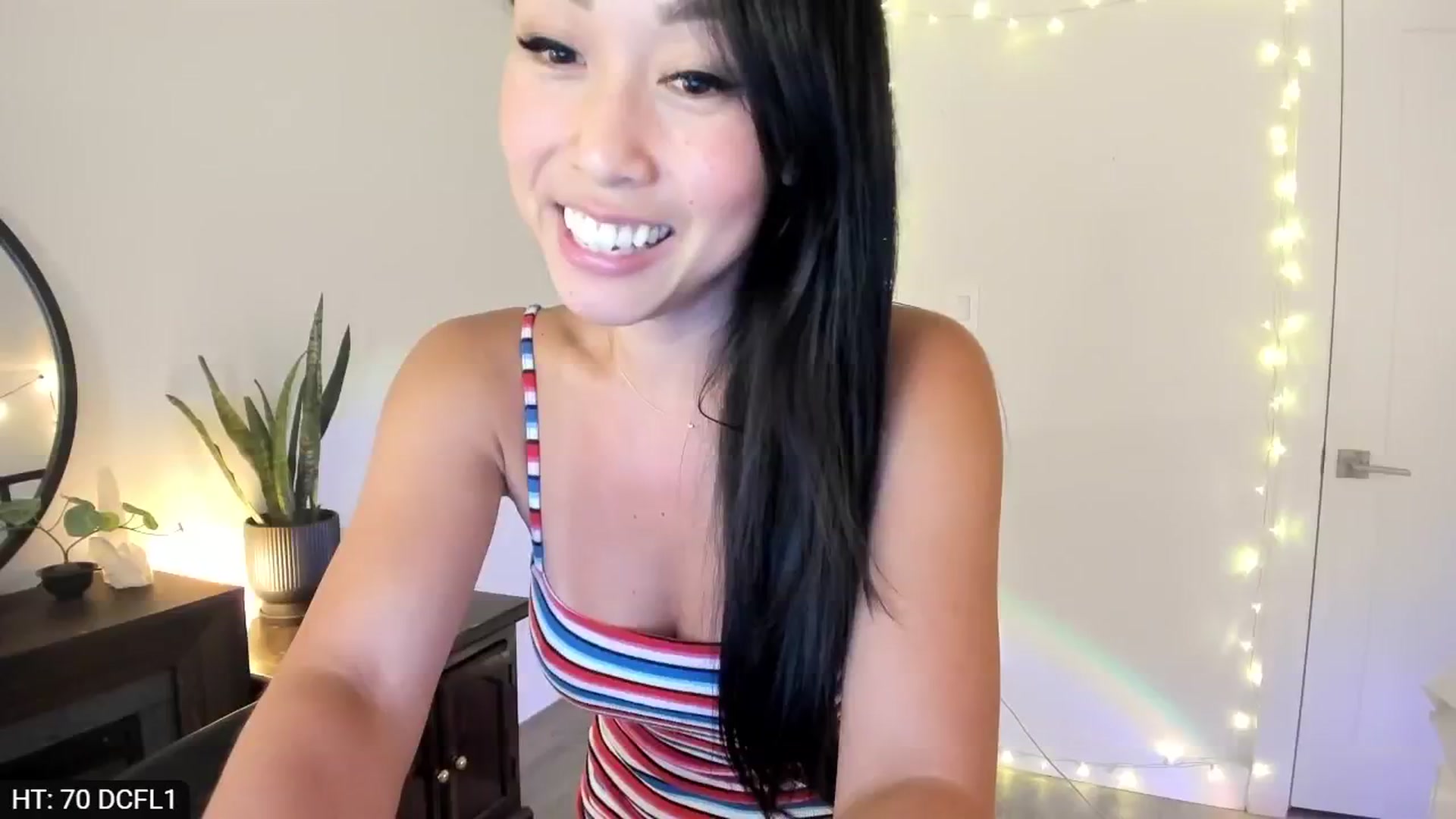Gallery image thumbnail from AdorableDee's myfreecams stream on, 02/26/2024, 20:07 image 3 of 20