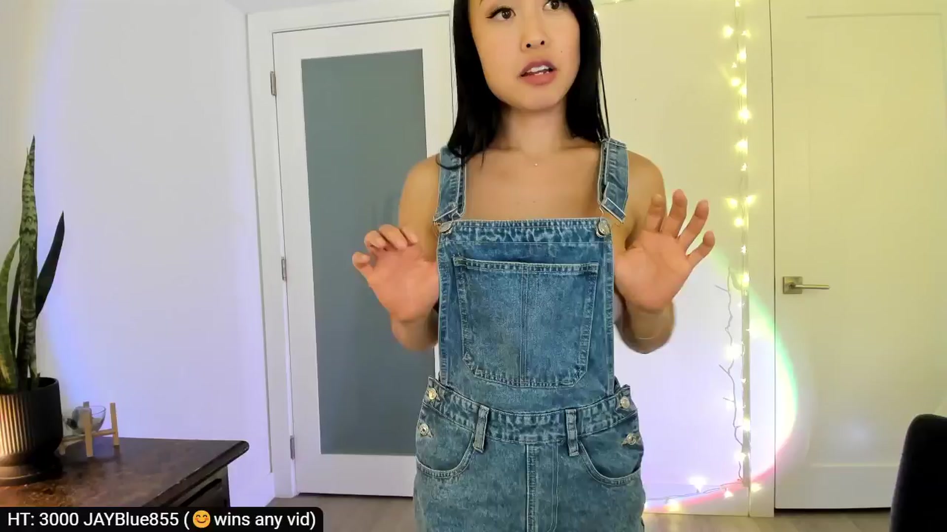 Gallery image thumbnail from AdorableDee's myfreecams stream on, 03/27/2024, 23:54 image 10 of 20