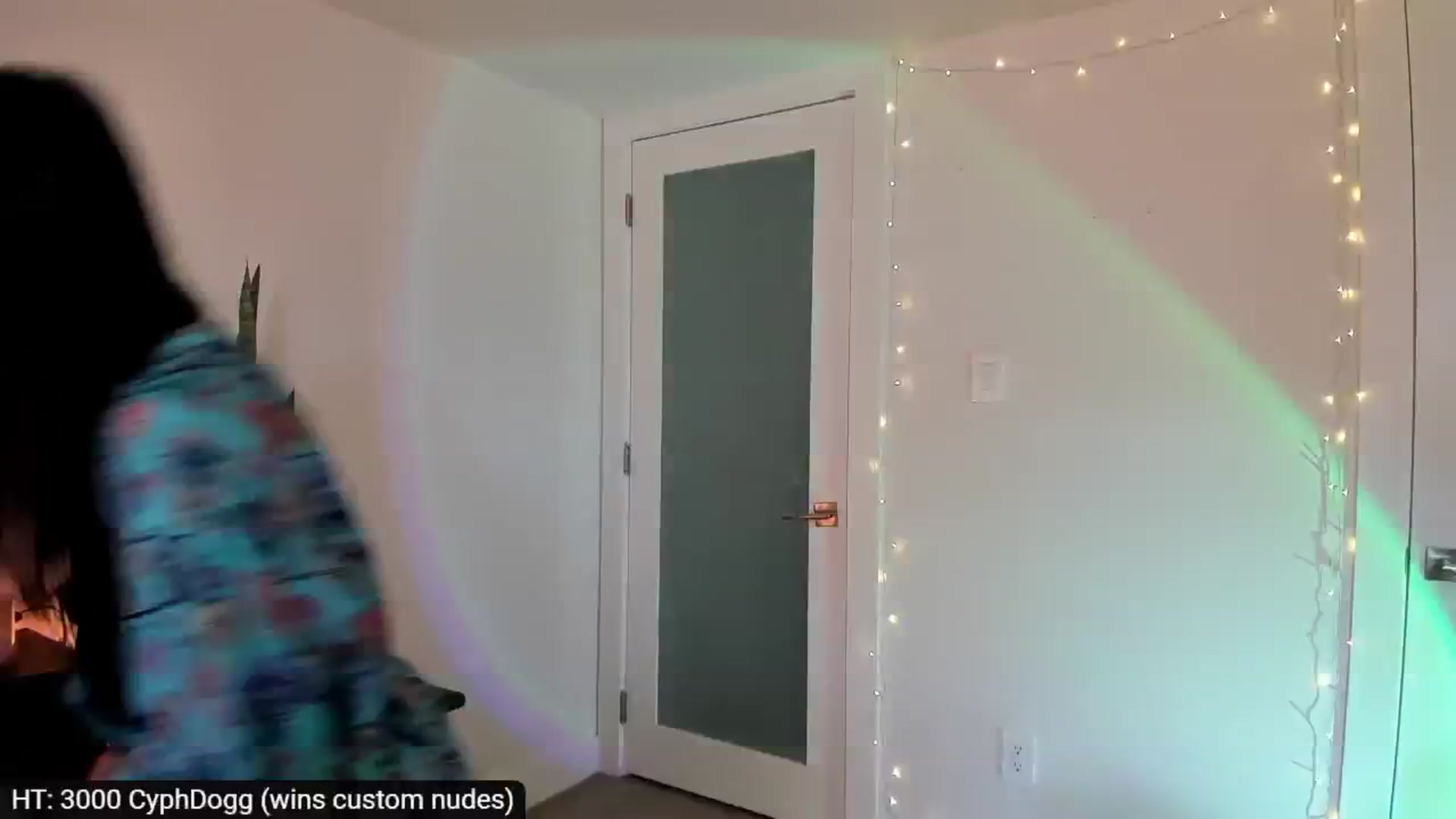 Gallery image thumbnail from AdorableDee's myfreecams stream on, 05/06/2024, 22:03 image 1 of 20