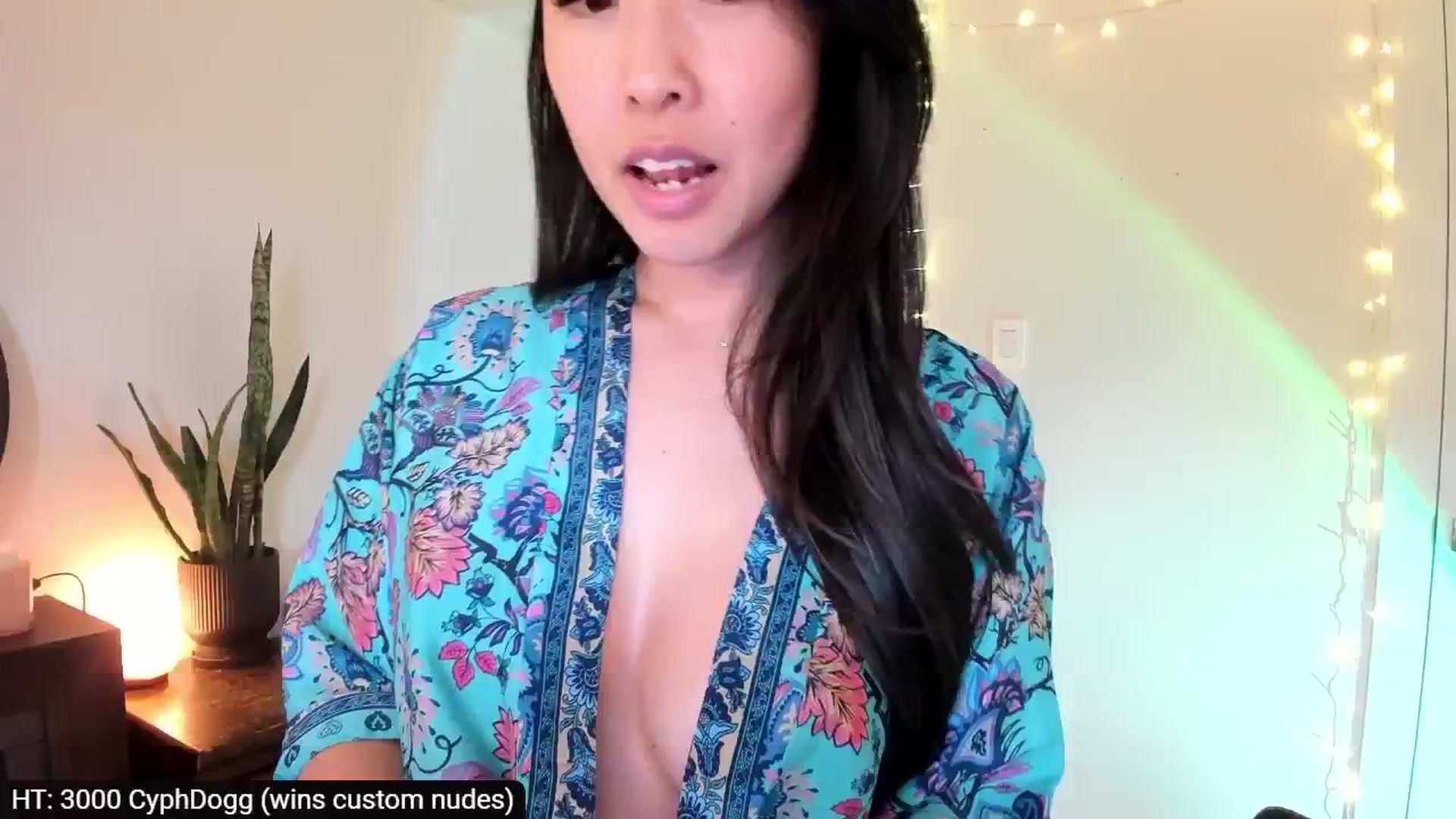 Gallery image thumbnail from AdorableDee's myfreecams stream on, 05/06/2024, 22:03 image 5 of 20