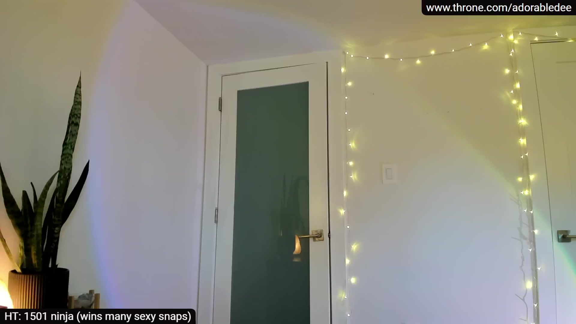 Gallery image thumbnail from AdorableDee's myfreecams stream on, 06/13/2024, 22:08 image 9 of 20