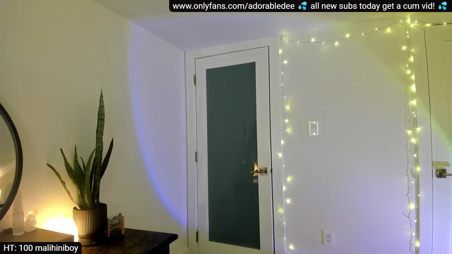 Gallery image thumbnail from AdorableDee's myfreecams stream on, 07/30/2024, 22:55 image 4 of 20