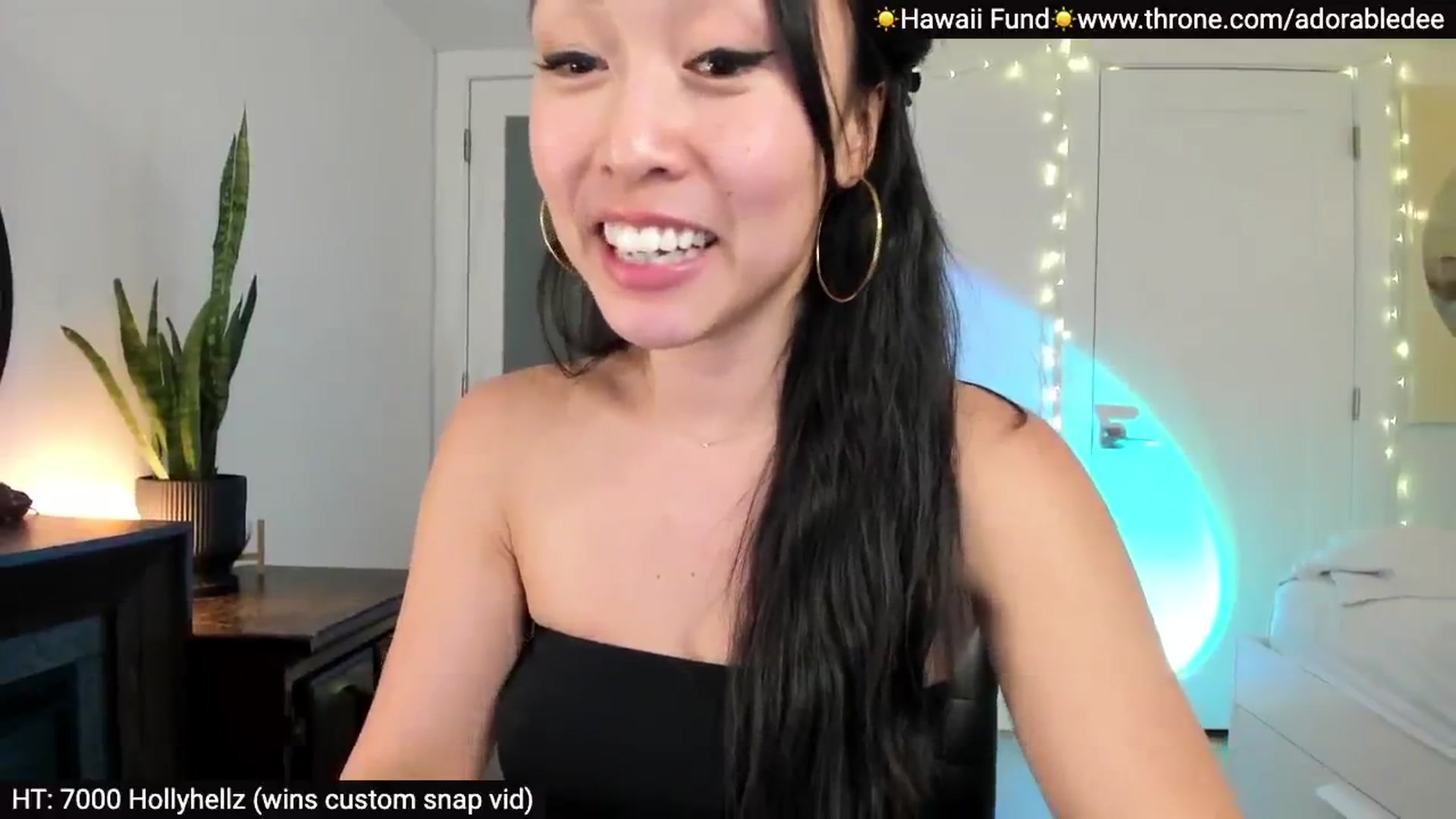 Gallery image thumbnail from AdorableDee's myfreecams stream on, 01/10/2025, 04:18 image 3 of 20