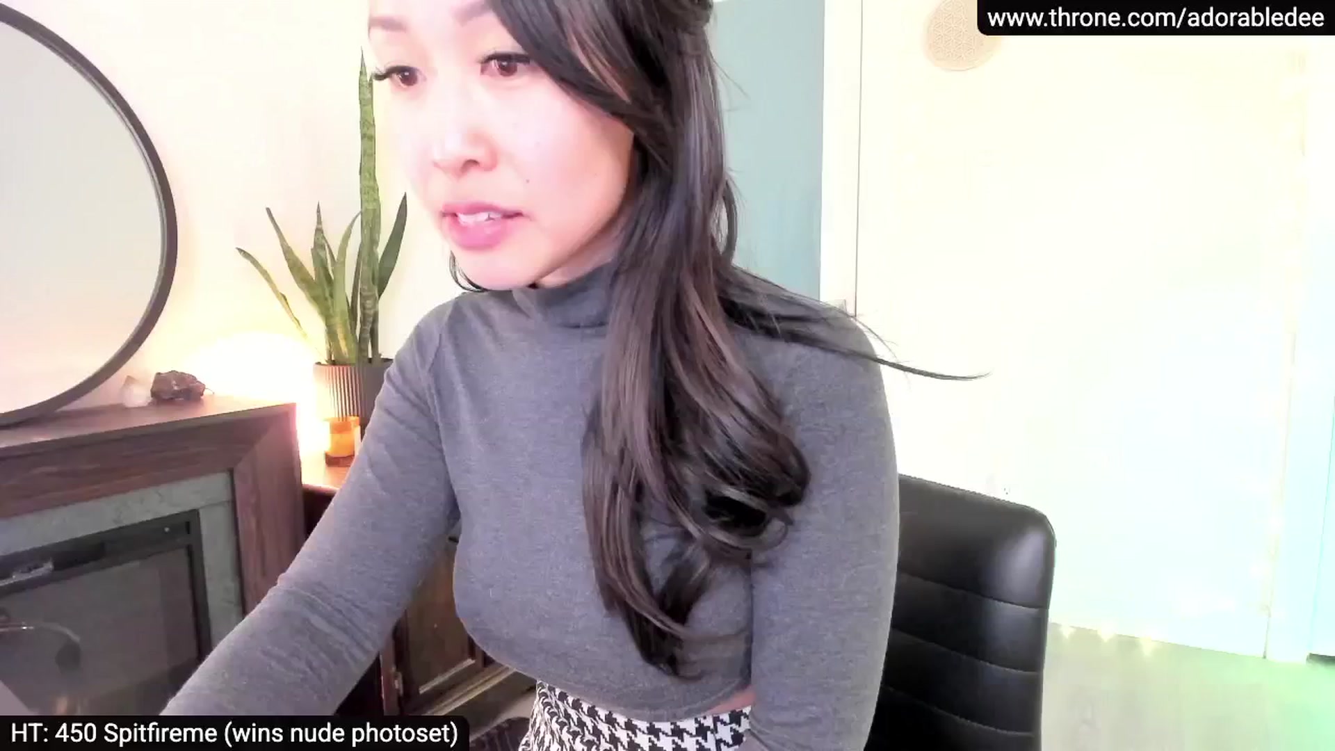 Gallery image thumbnail from AdorableDee's myfreecams stream on, 02/05/2025, 02:50 image 4 of 20
