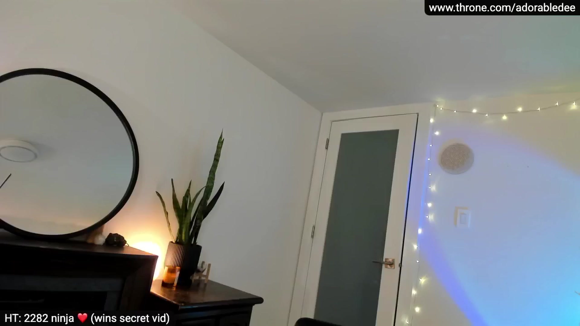 Gallery image thumbnail from AdorableDee's myfreecams stream on, 02/06/2025, 24:49 image 14 of 20
