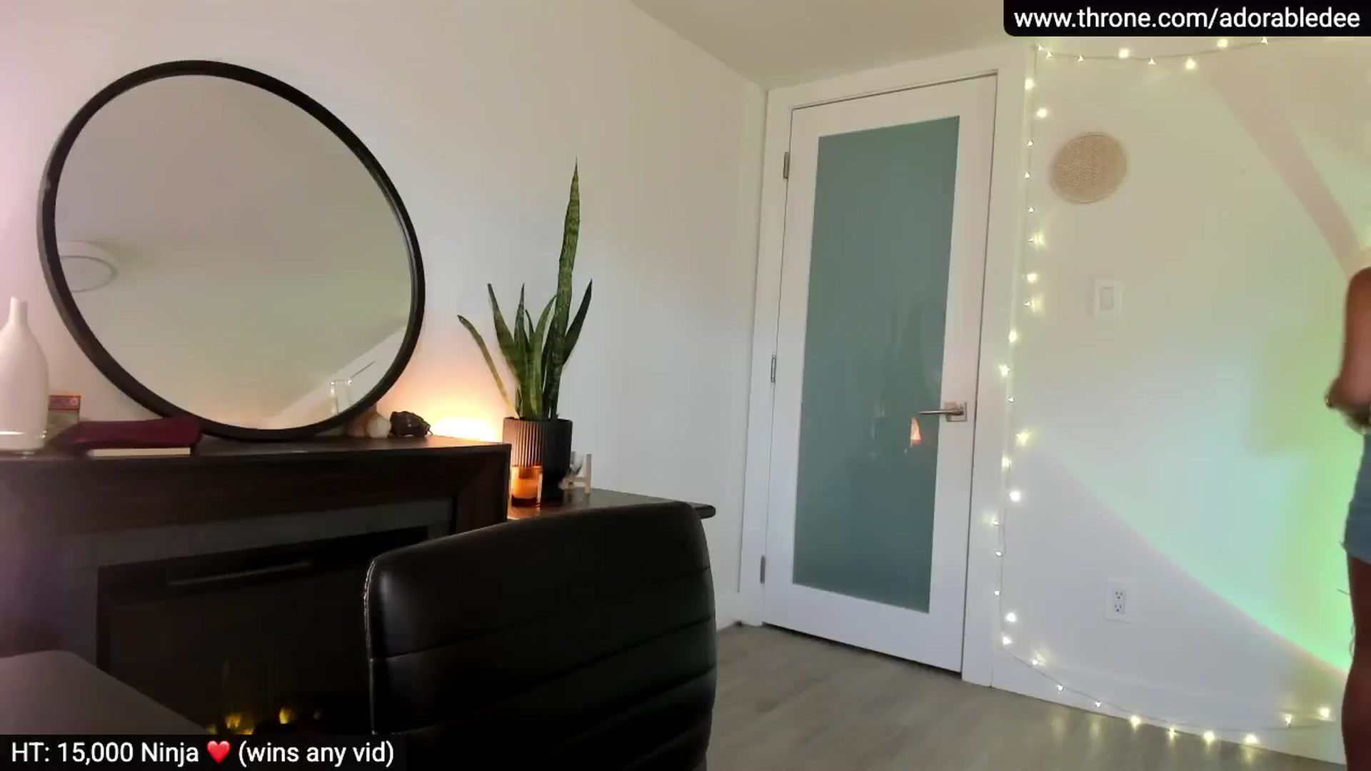 Gallery image thumbnail from AdorableDee's myfreecams stream on, 02/08/2025, 24:08 image 14 of 20