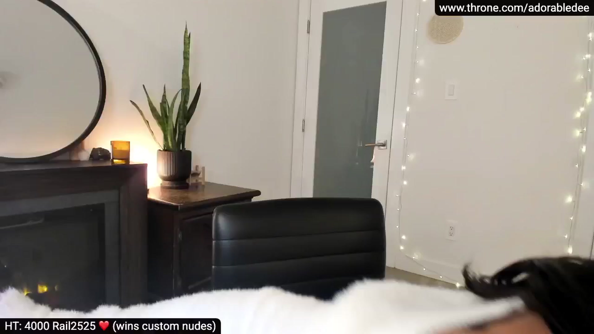 Gallery image thumbnail from AdorableDee's myfreecams stream on, 02/20/2025, 24:01 image 19 of 20