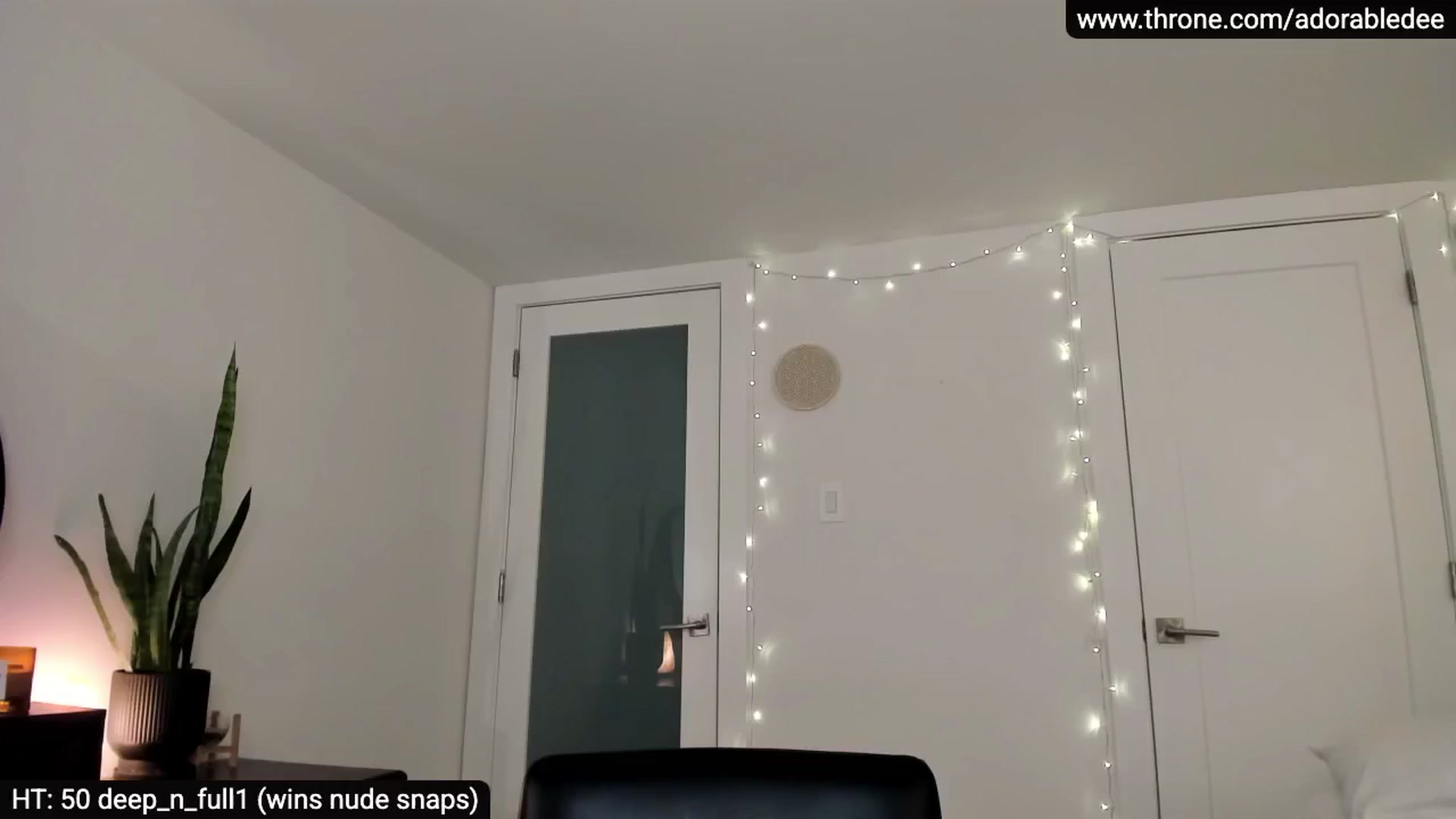 Gallery image thumbnail from AdorableDee's myfreecams stream on, 02/25/2025, 20:16 image 4 of 20