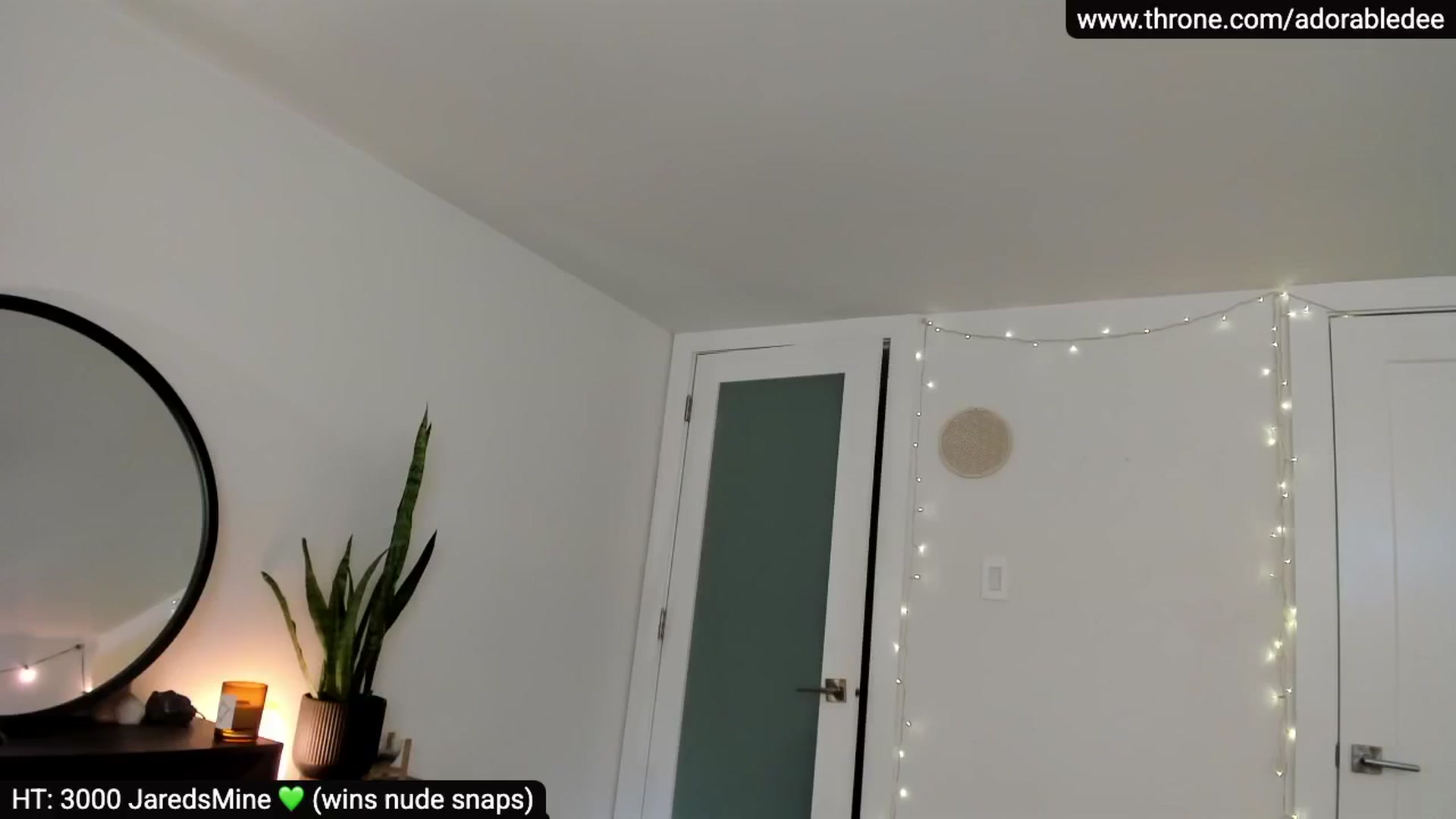 Gallery image thumbnail from AdorableDee's myfreecams stream on, 03/18/2025, 24:04 image 17 of 20