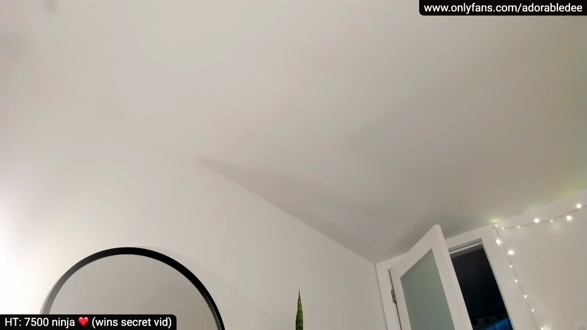 Gallery image thumbnail from AdorableDee's myfreecams stream on, 05/15/2025, 01:24 image 13 of 20