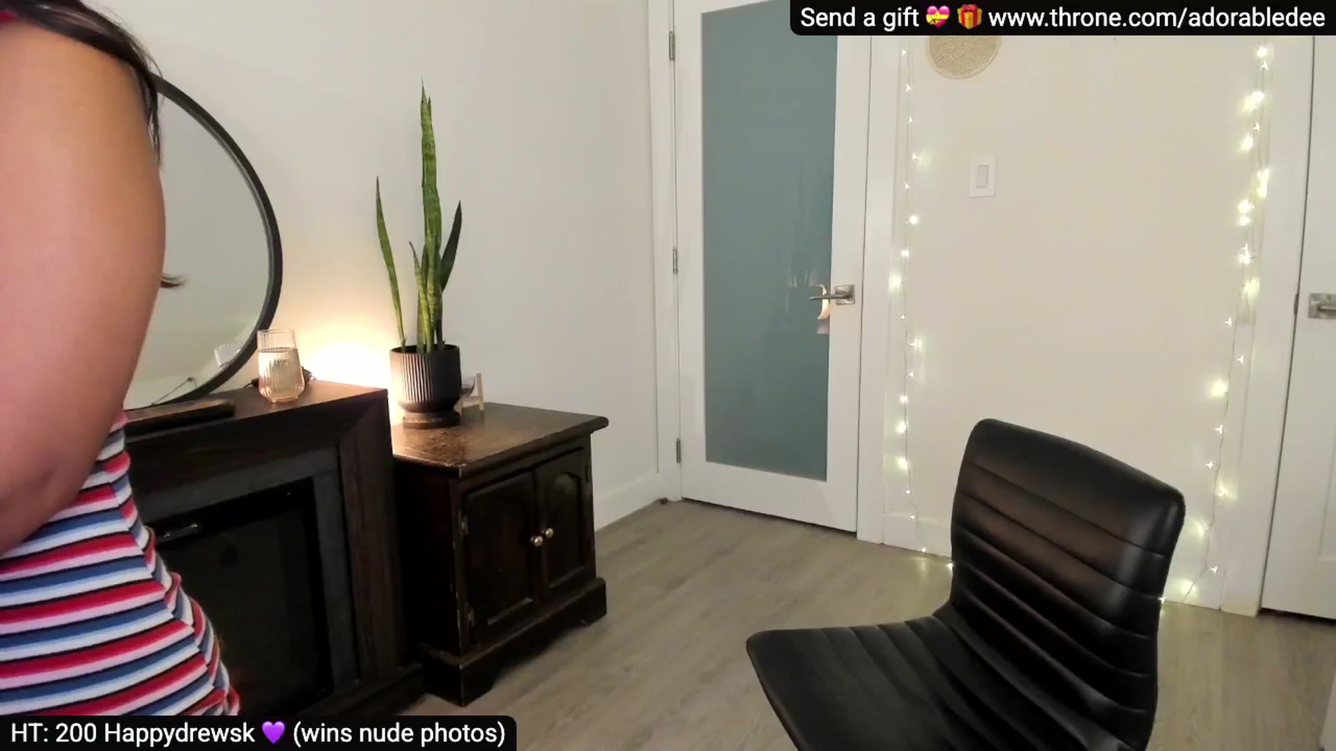 Gallery image thumbnail from AdorableDee's myfreecams stream on, 10/30/2025, 20:55 image 2 of 20
