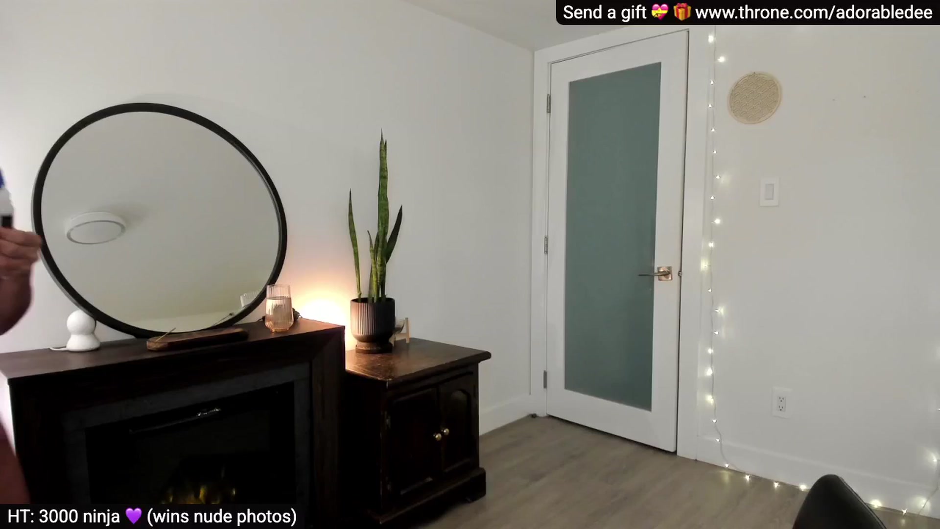 Gallery image thumbnail from AdorableDee's myfreecams stream on, 10/30/2025, 23:14 image 9 of 20