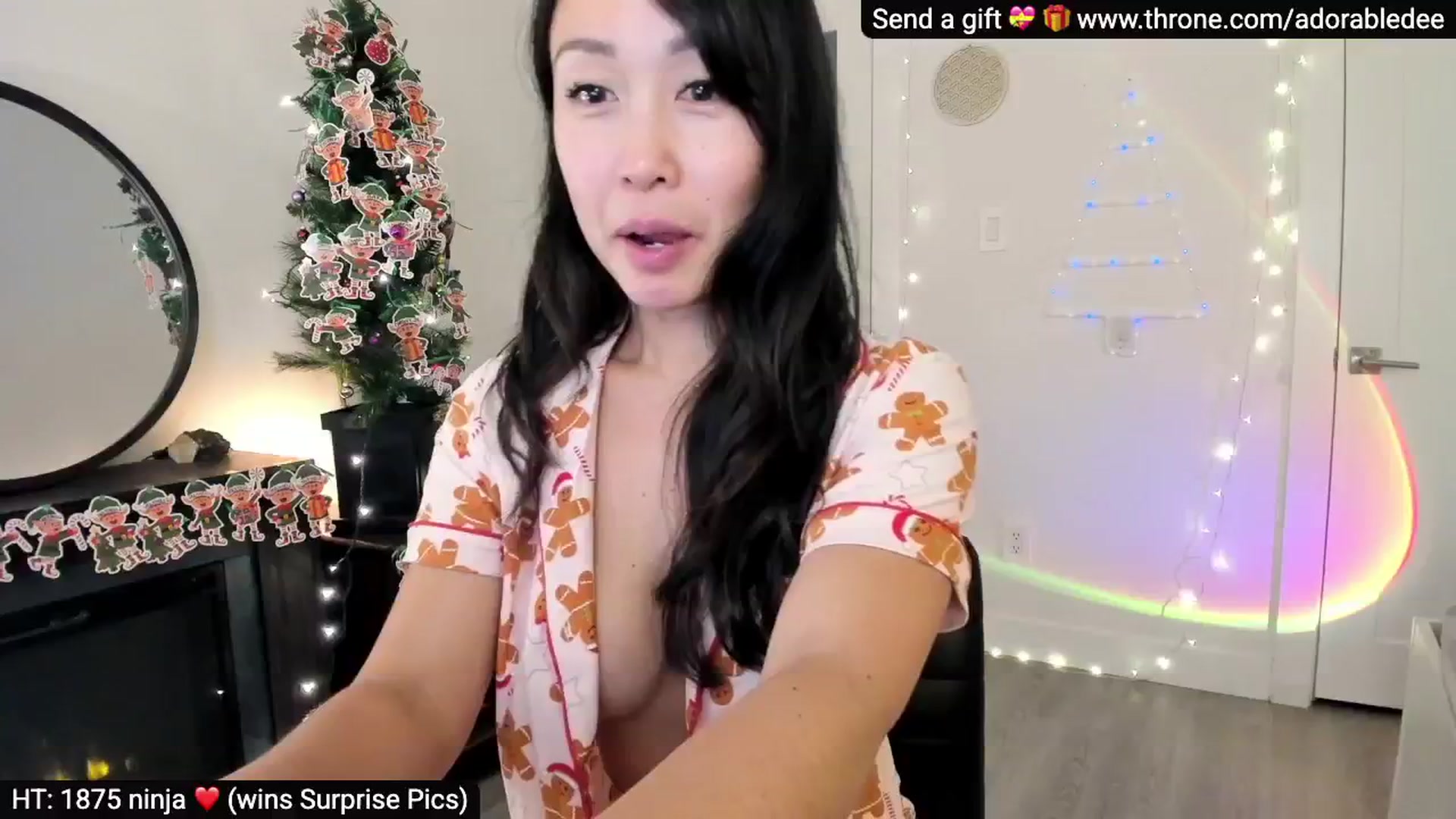 Gallery image thumbnail from AdorableDee's myfreecams stream on, 12/15/2025, 22:37 image 2 of 20