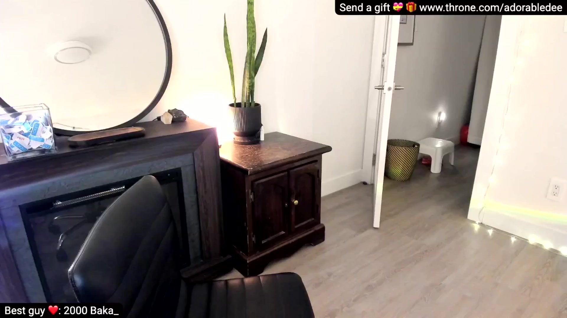Gallery image thumbnail from AdorableDee's myfreecams stream on, 01/31/2026, 24:09 image 14 of 20