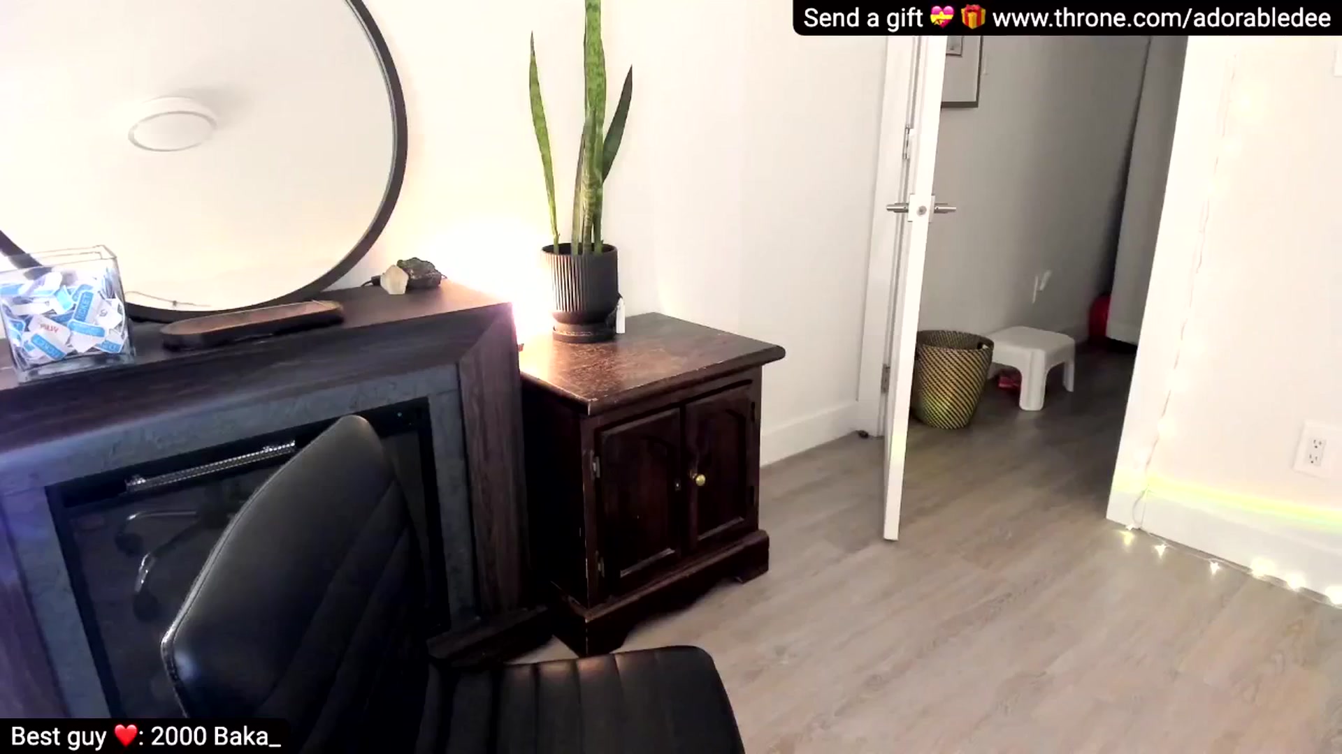 Gallery image thumbnail from AdorableDee's myfreecams stream on, 01/31/2026, 24:09 image 16 of 20
