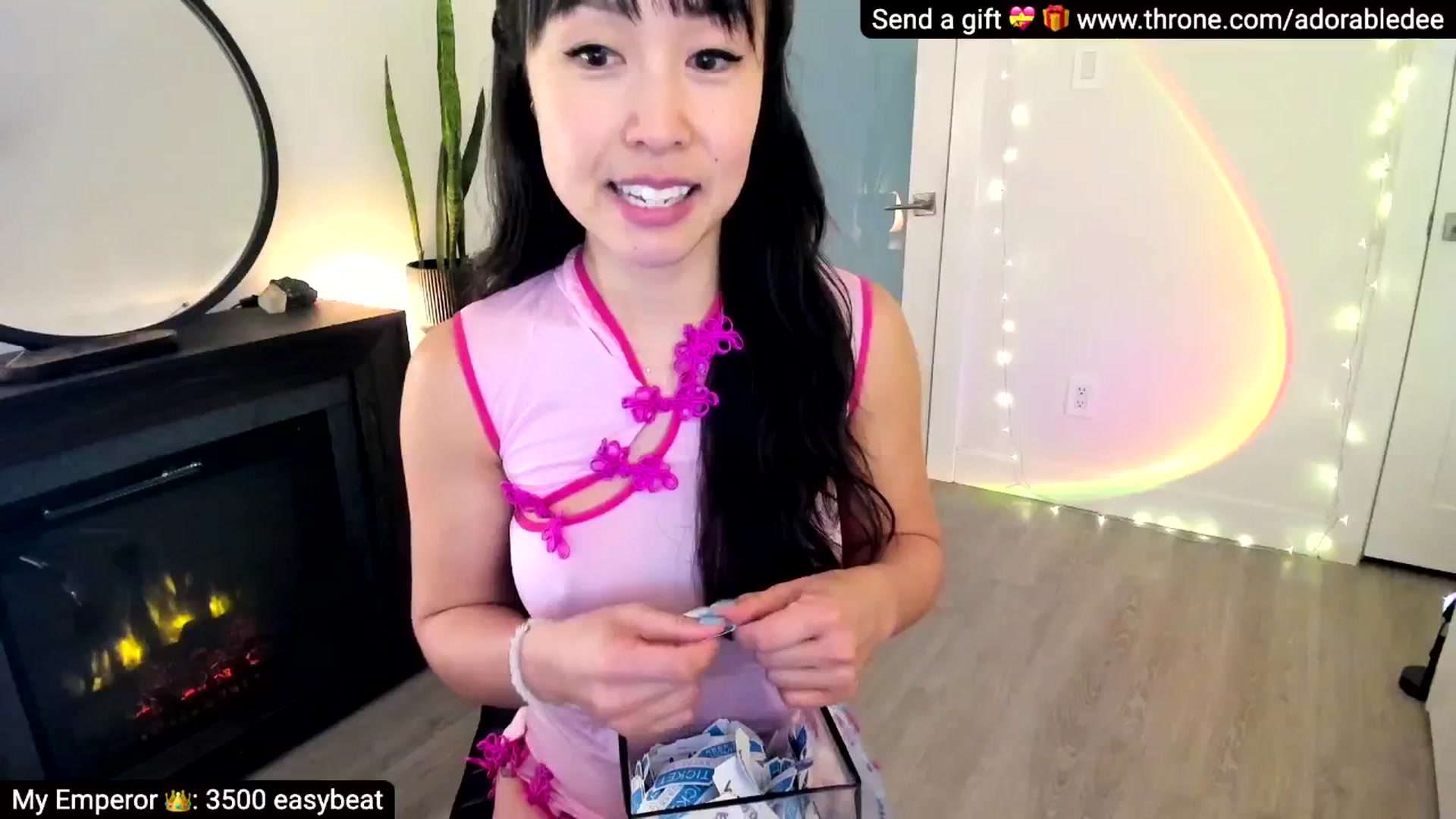 Gallery image thumbnail from AdorableDee's myfreecams stream on, 02/10/2026, 20:14 image 11 of 20