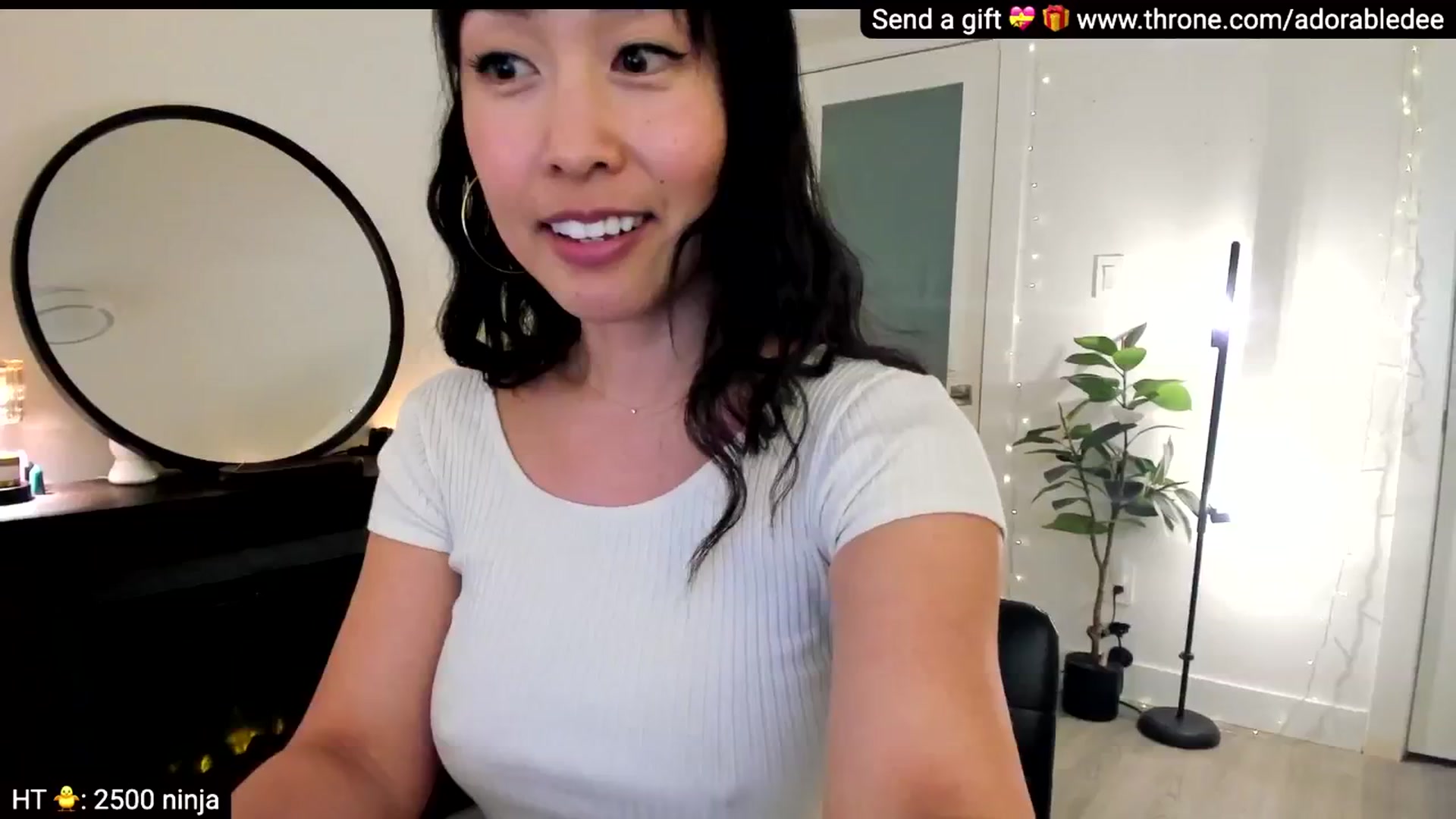 Gallery image thumbnail from AdorableDee's myfreecams stream on, 04/09/2026, 24:01 image 20 of 20