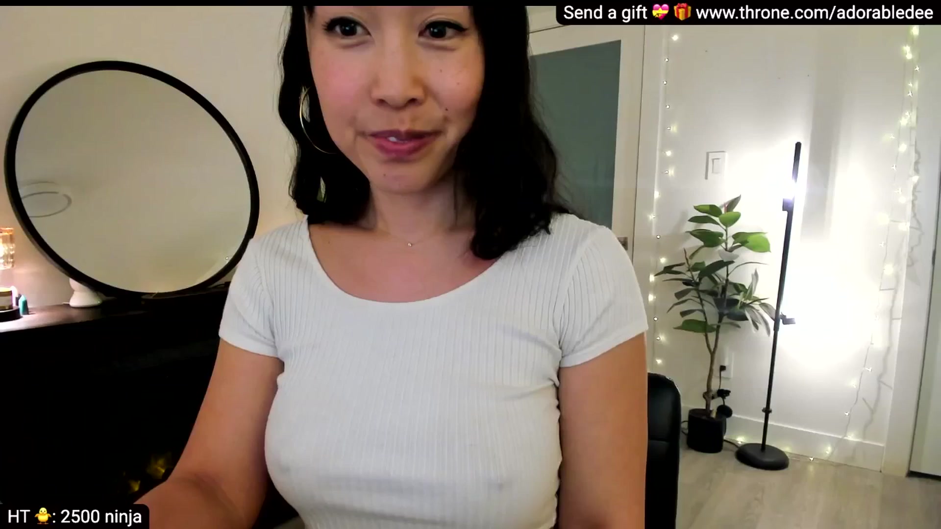 Gallery image thumbnail from AdorableDee's myfreecams stream on, 04/09/2026, 24:01 image 19 of 20