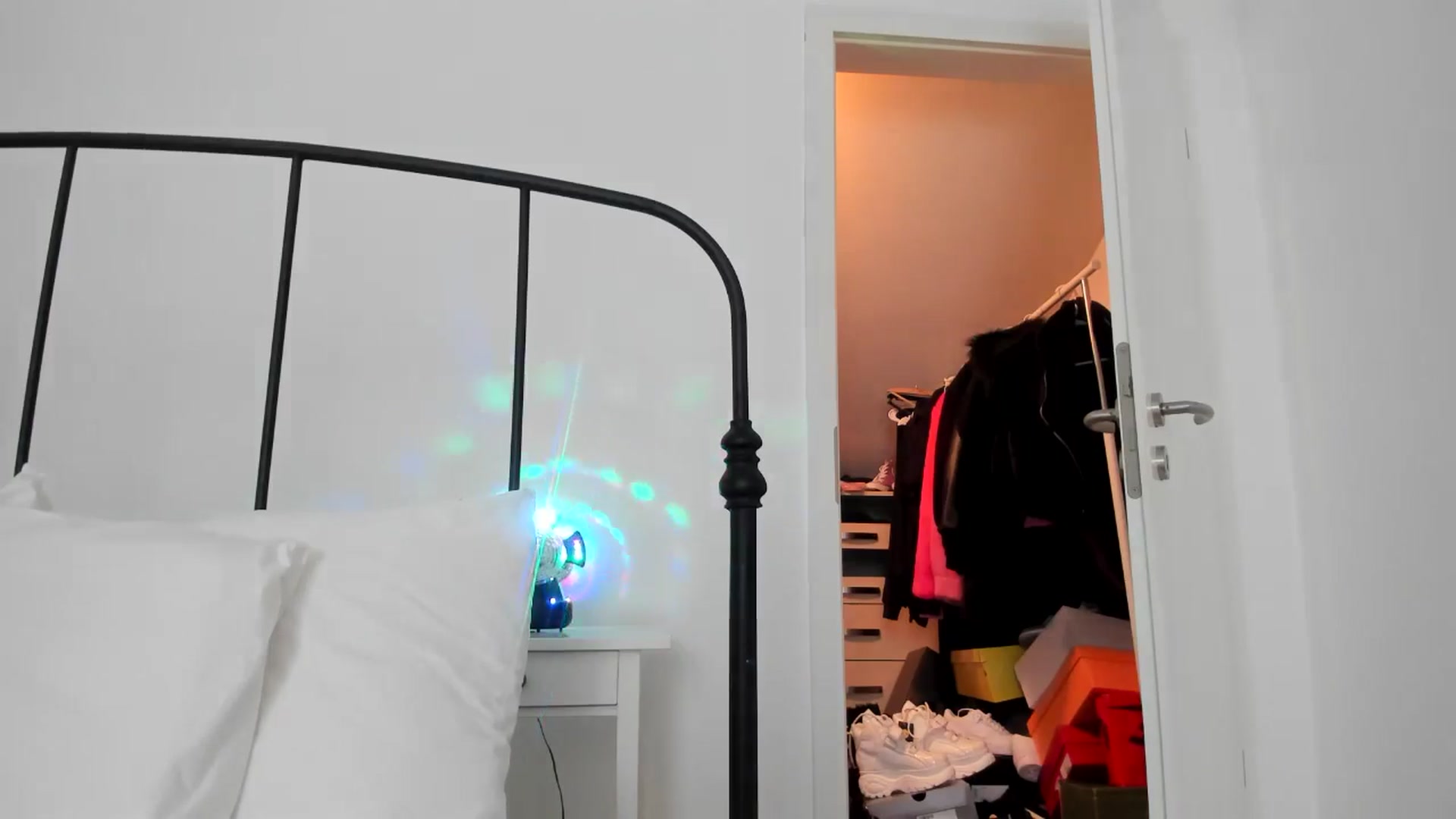 Gallery image thumbnail from AdorableJessy's myfreecams stream on, 02/27/2025, 18:33 image 20 of 20