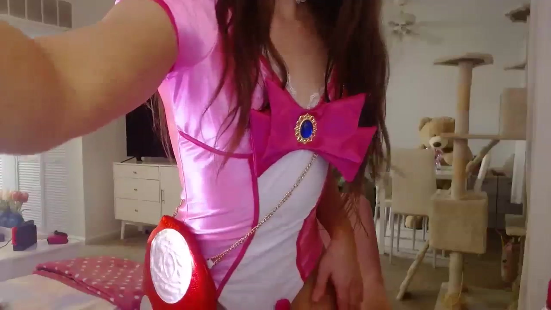 Gallery image thumbnail from Adorable_Lola's myfreecams stream on, 10/01/2023, 24:01 image 14 of 20