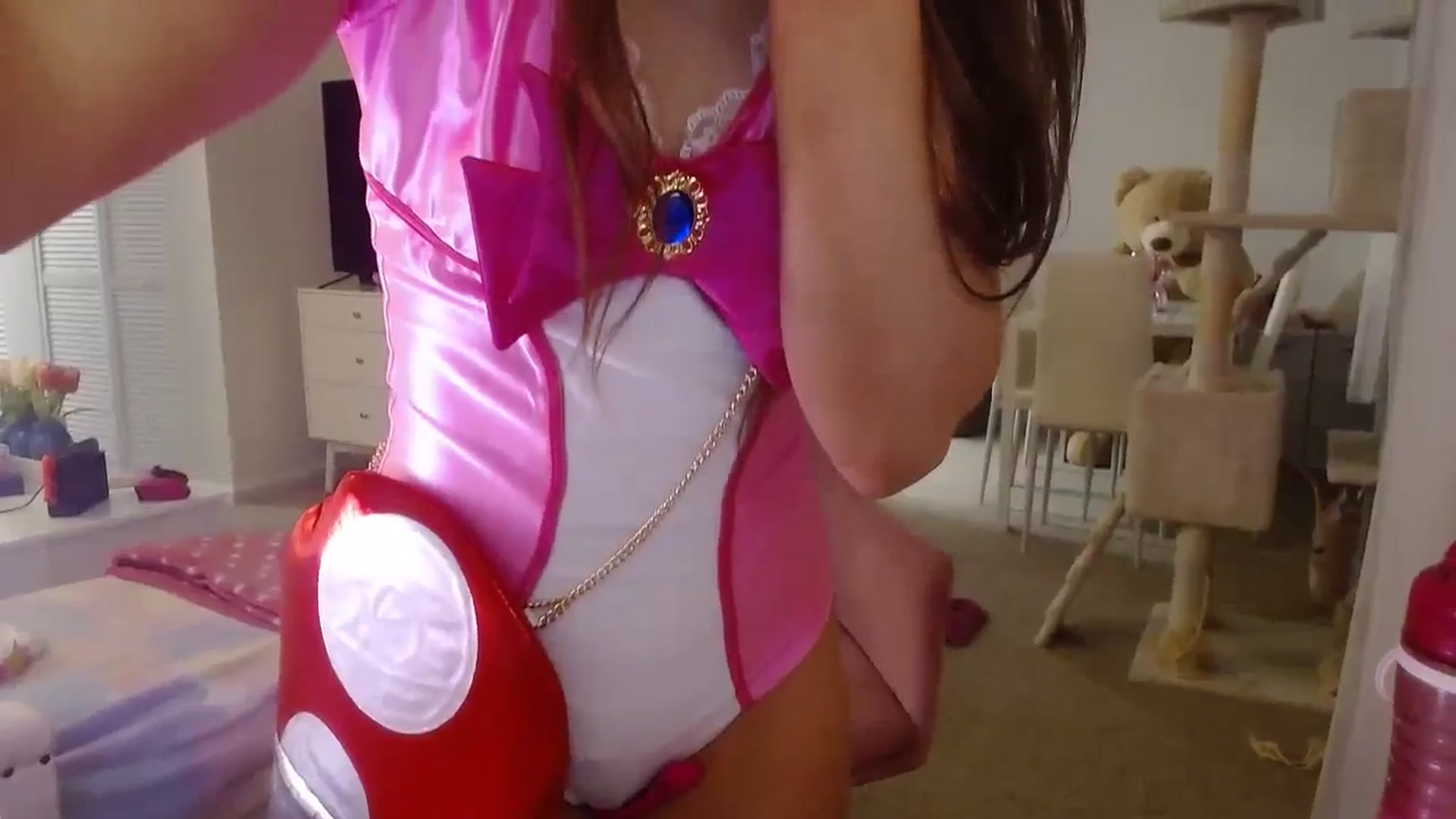 Gallery image thumbnail from Adorable_Lola's myfreecams stream on, 10/01/2023, 24:01 image 18 of 20