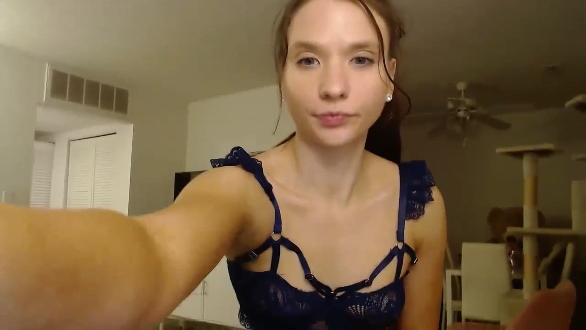 Gallery image thumbnail from Adorable_Lola's myfreecams stream on, 10/13/2023, 01:51 image 7 of 20