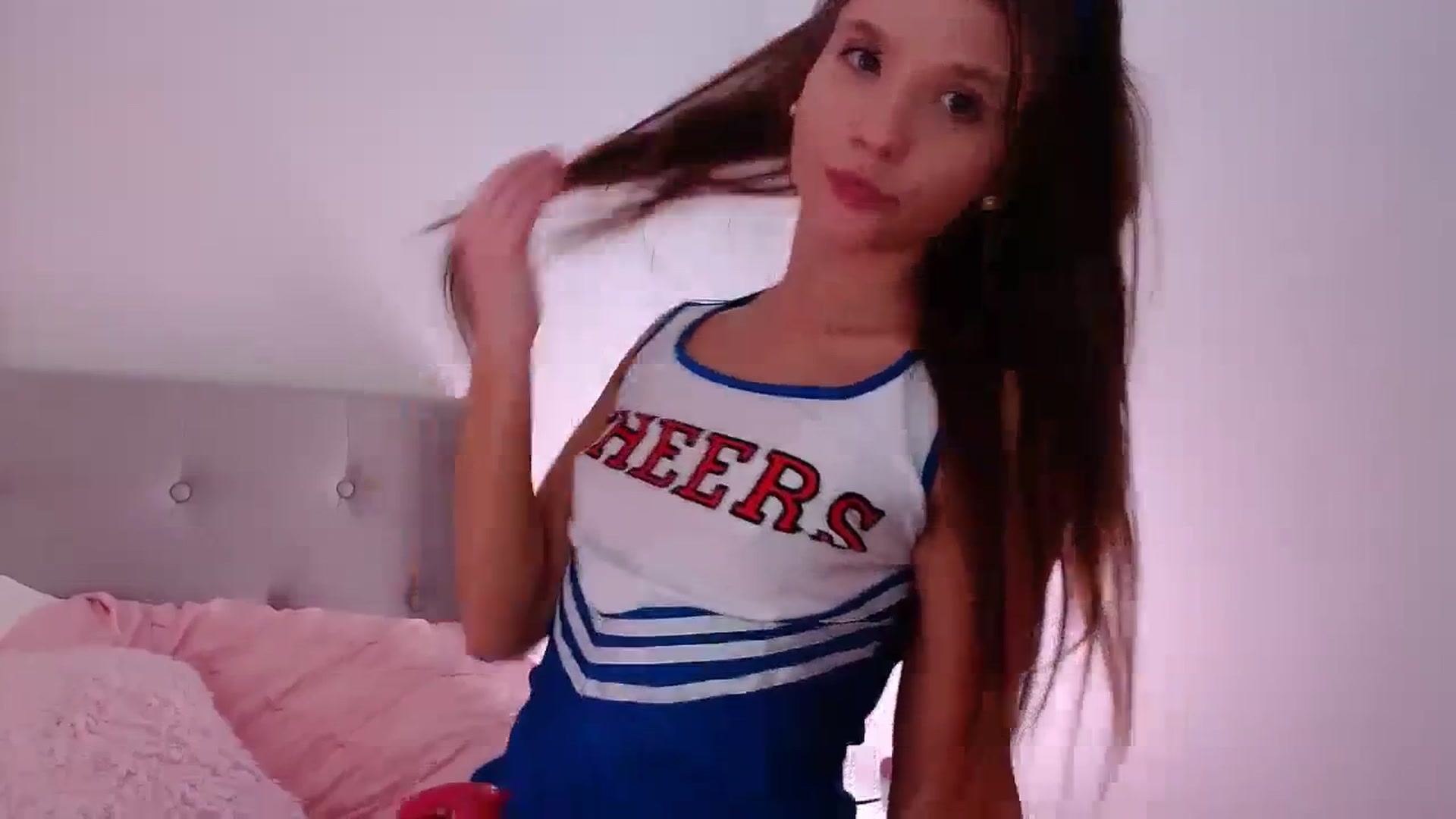 Gallery image thumbnail from Adorable_Lola's myfreecams stream on, 10/26/2023, 03:00 image 7 of 20