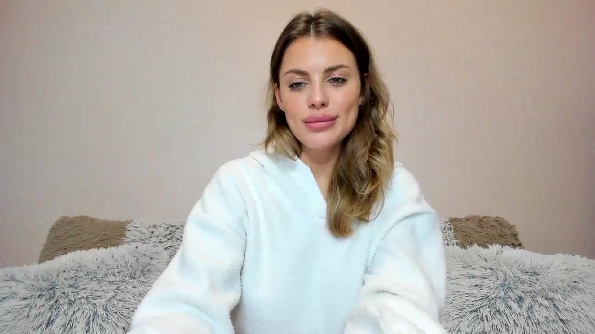 Gallery image thumbnail from Adri_sweetie's myfreecams stream on, 01/29/2025, 14:08 image 3 of 20