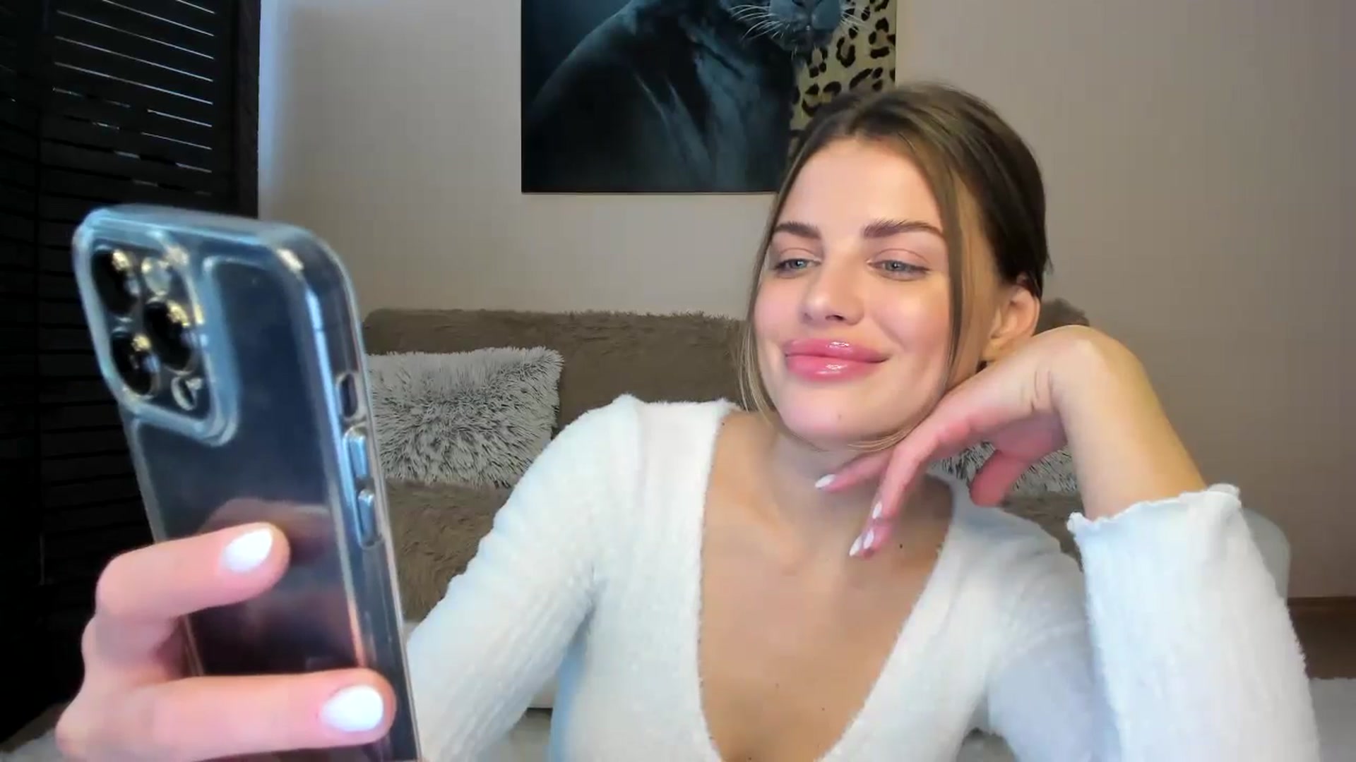 Gallery image thumbnail from Adri_sweetie's myfreecams stream on, 02/17/2025, 14:28 image 13 of 20