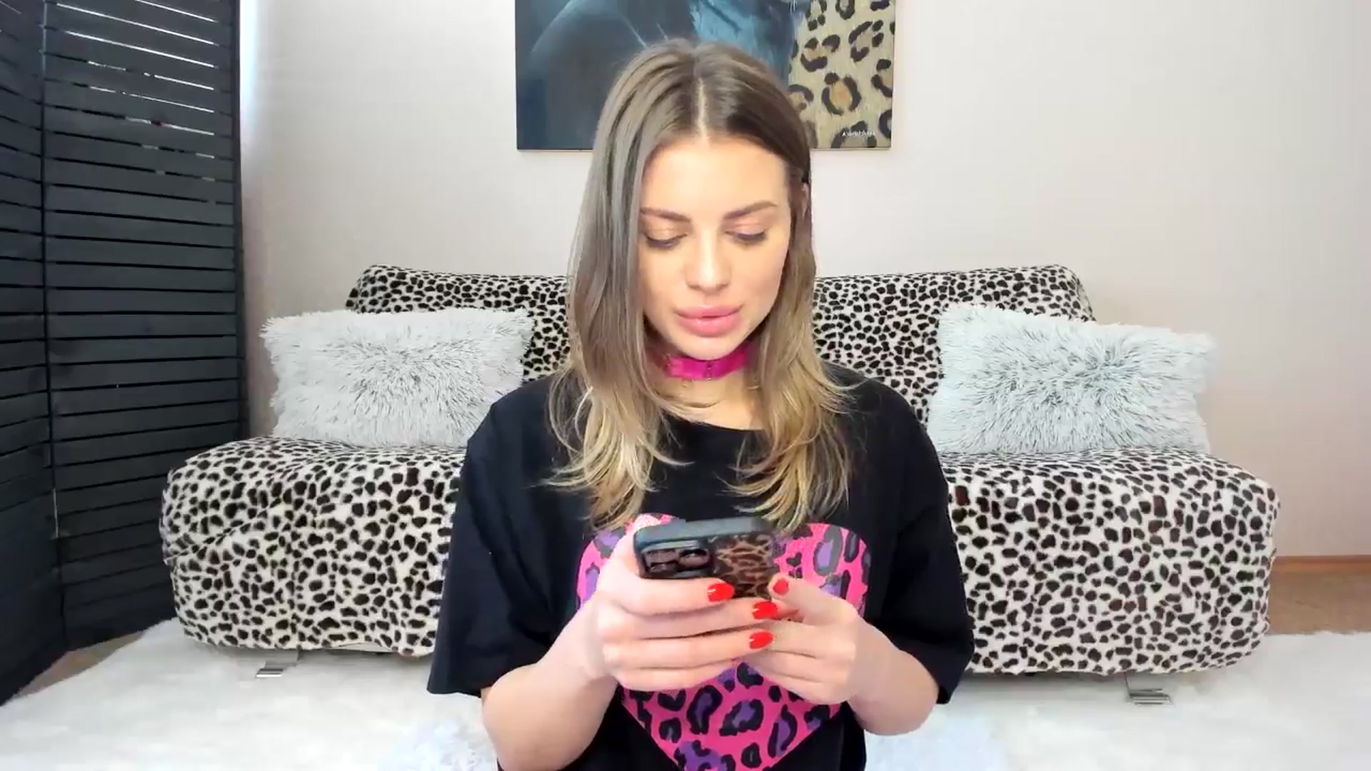 Gallery image thumbnail from Adri_sweetie's myfreecams stream on, 03/06/2025, 11:40 image 6 of 20
