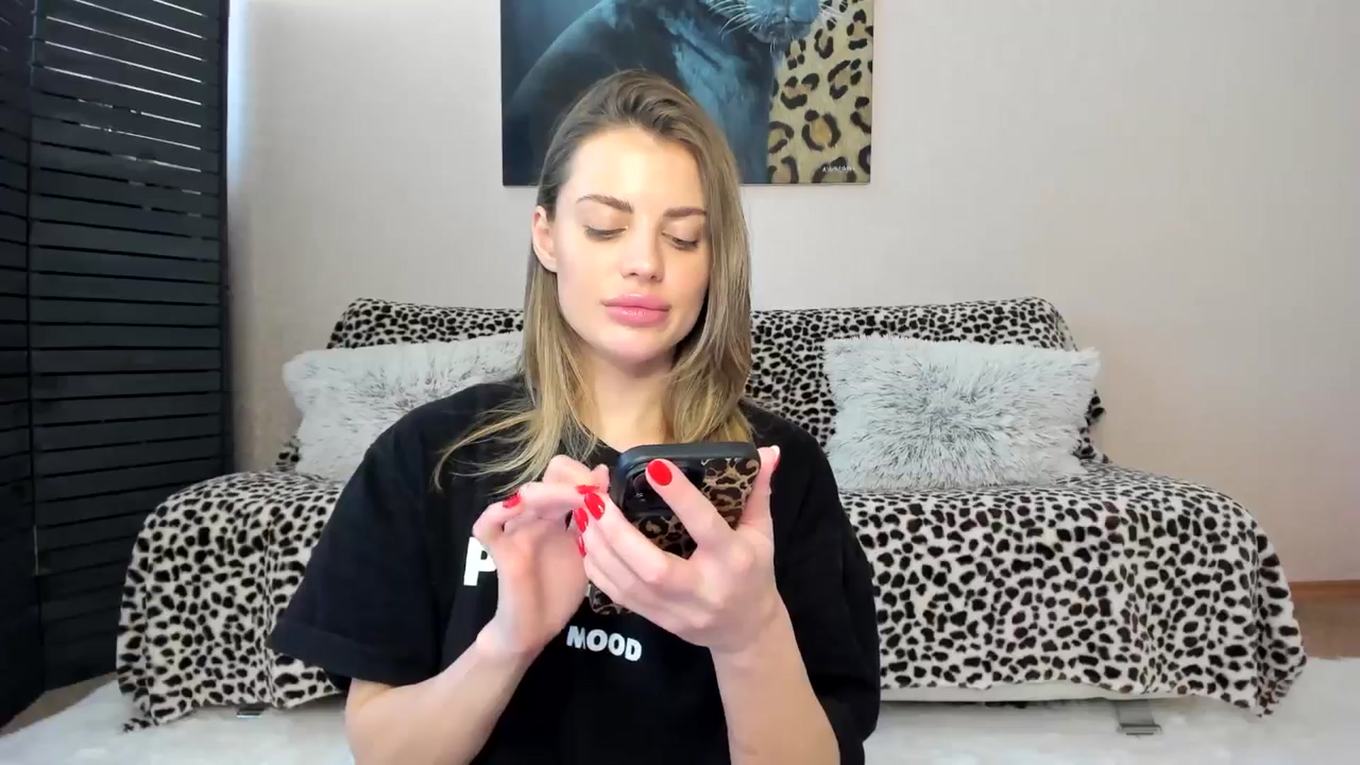 Gallery image thumbnail from Adri_sweetie's myfreecams stream on, 03/07/2025, 12:11 image 6 of 20