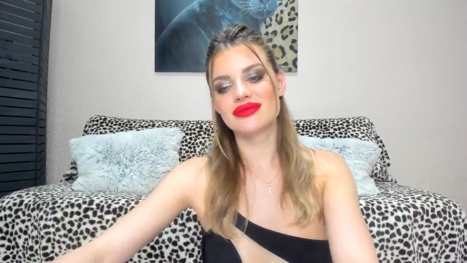 Gallery image thumbnail from Adri_sweetie's myfreecams stream on, 03/10/2025, 17:11 image 4 of 20