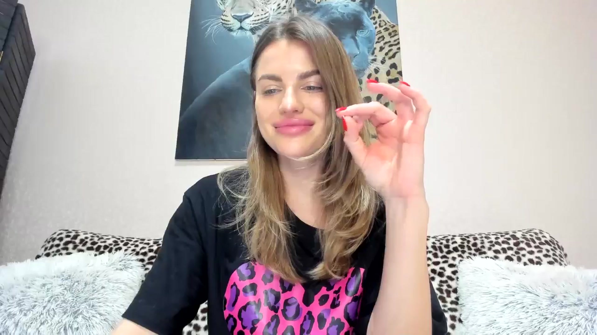 Gallery image thumbnail from Adri_sweetie's myfreecams stream on, 03/12/2025, 15:43 image 5 of 20