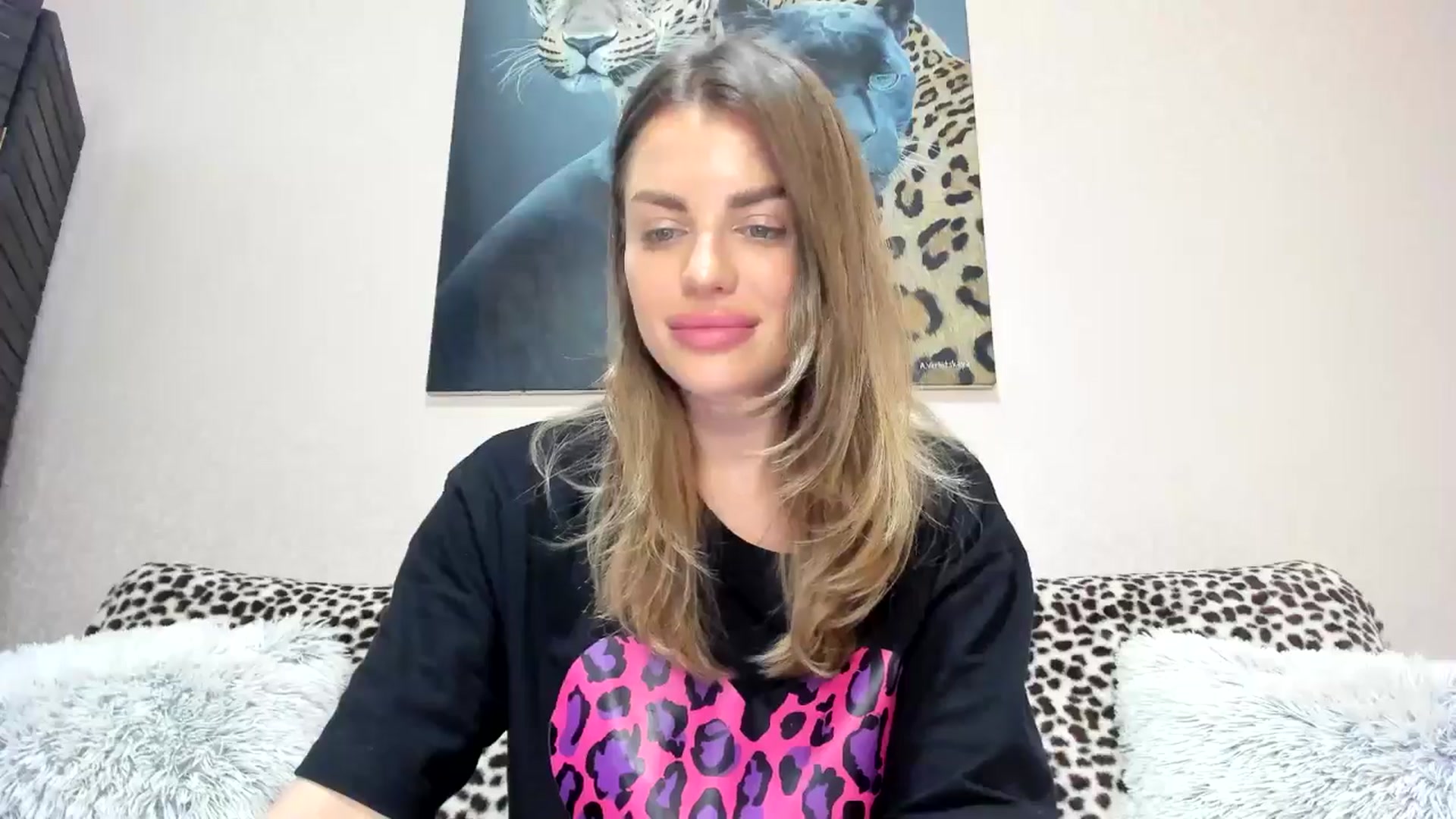 Gallery image thumbnail from Adri_sweetie's myfreecams stream on, 03/12/2025, 15:43 image 6 of 20