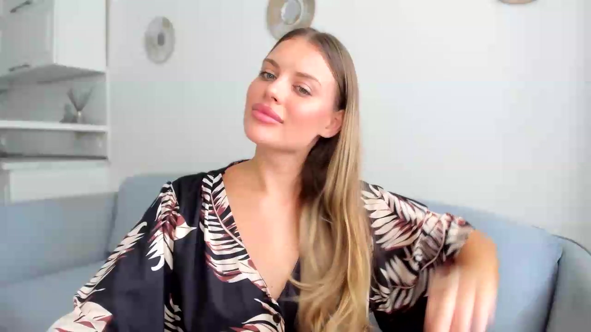 Gallery image thumbnail from Adri_sweetie's myfreecams stream on, 05/27/2026, 13:13 image 17 of 20