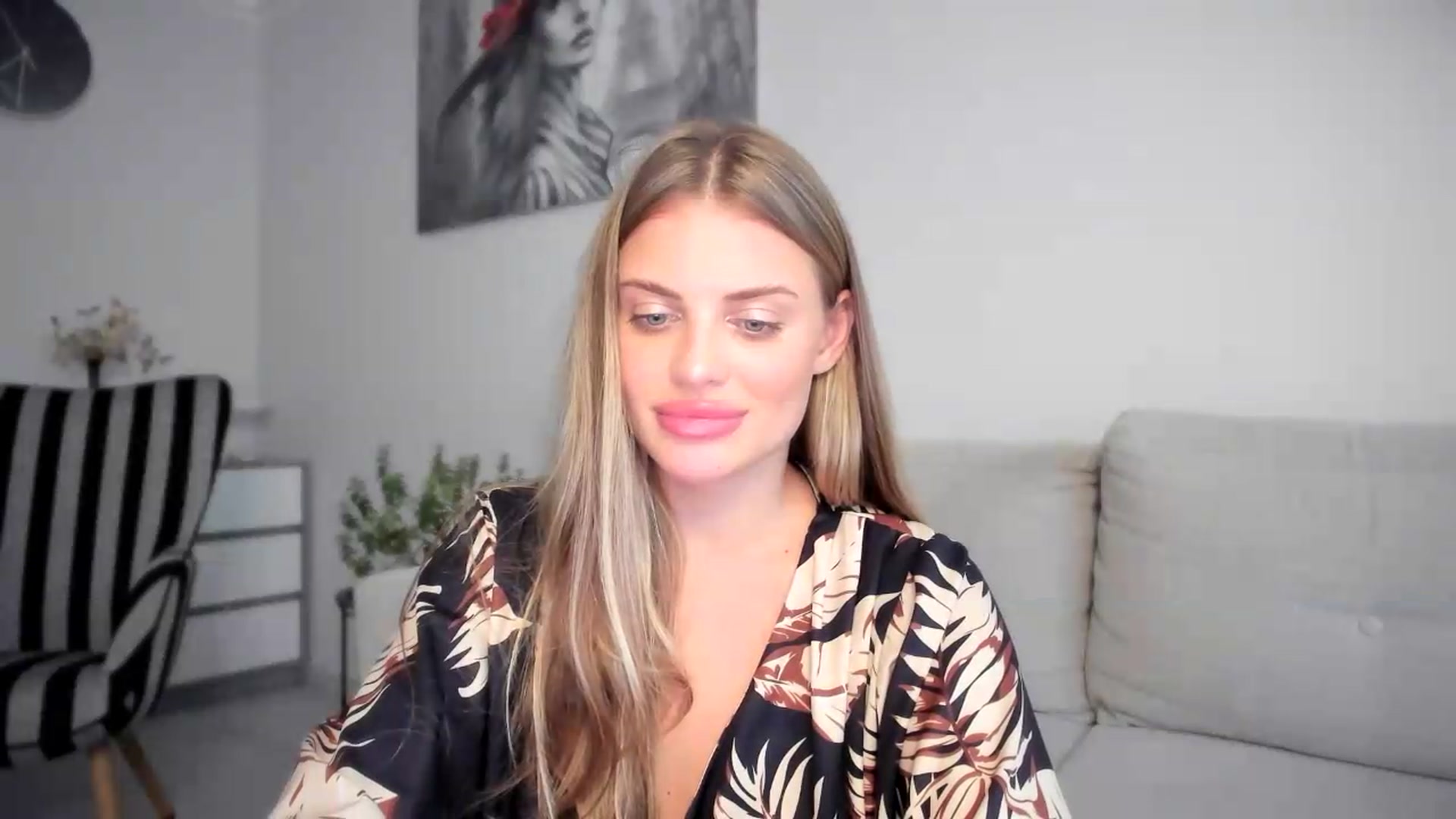 Gallery image thumbnail from Adri_sweetie's myfreecams stream on, 06/24/2026, 12:37 image 18 of 20